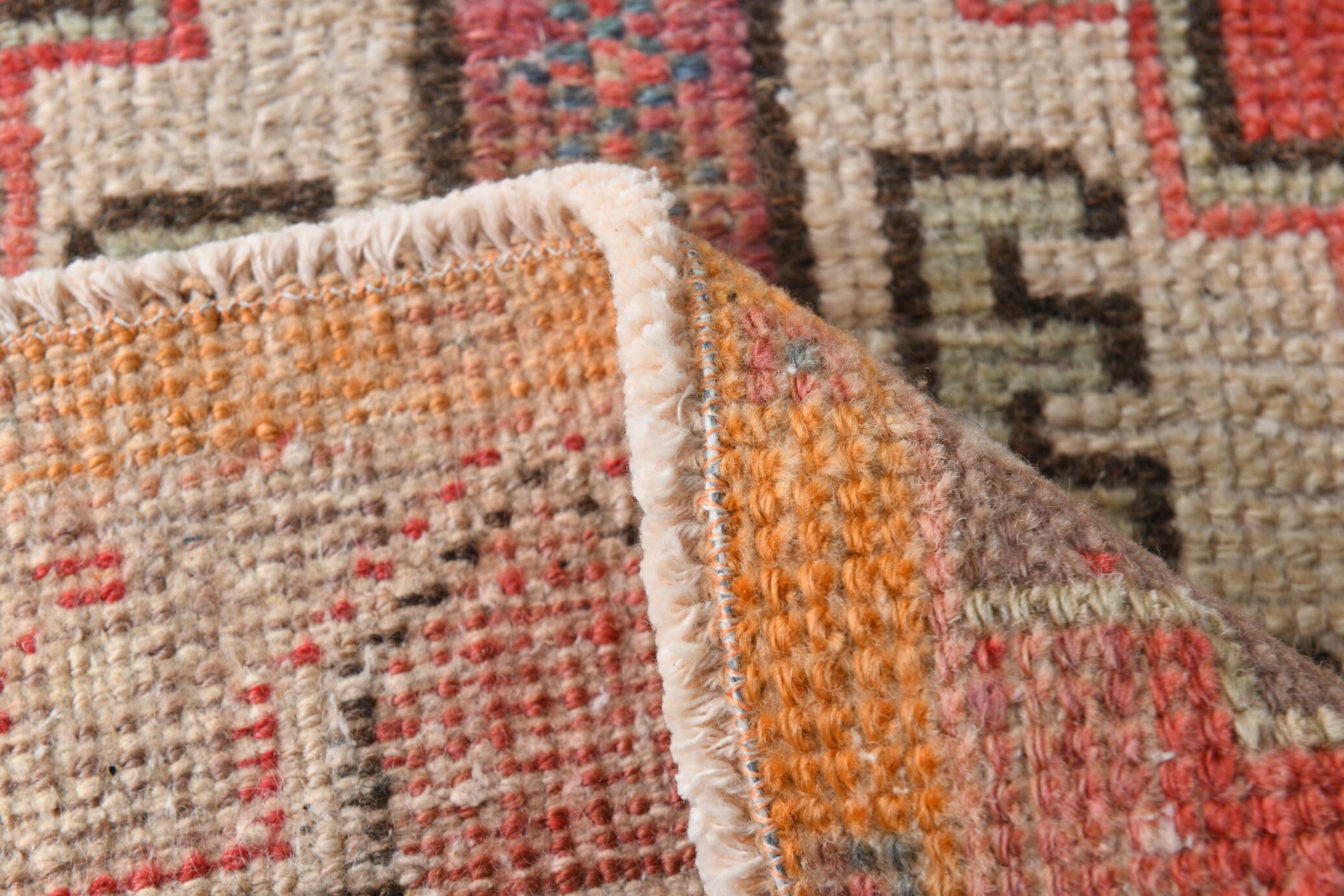 2x3 Red Beige Classic Vintage Rug, 43x82Cm