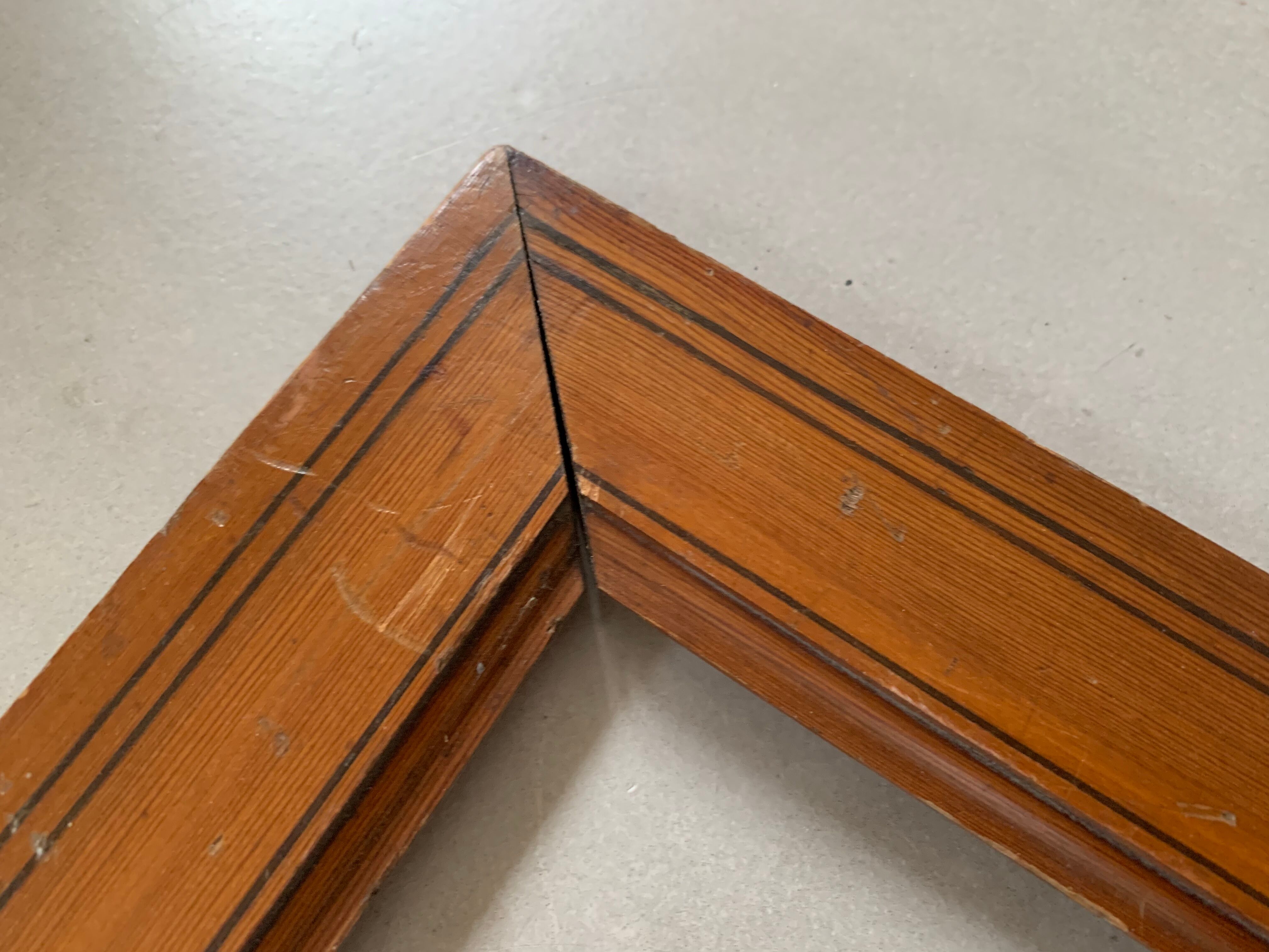 Old wooden frame 47x56cm