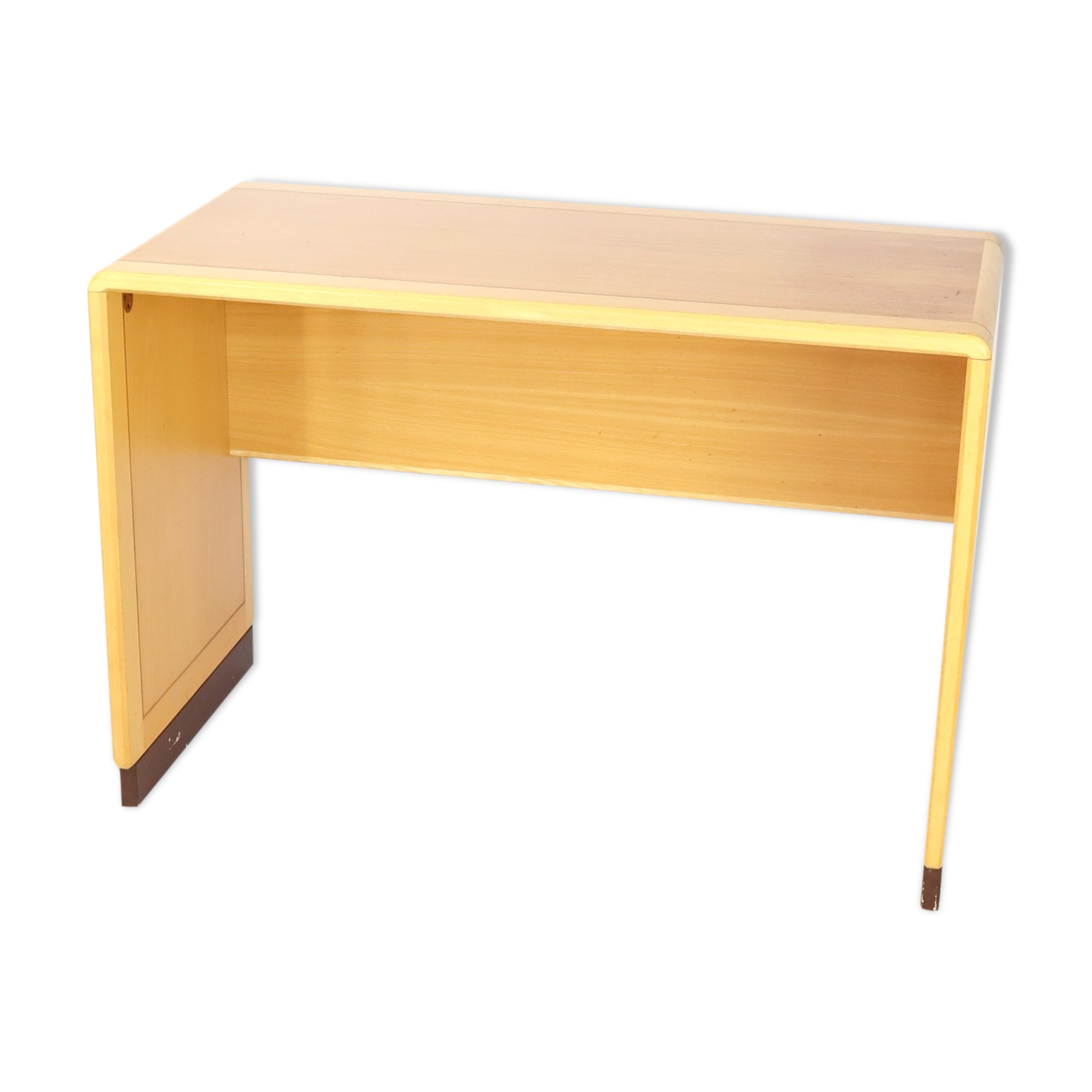 Bureau "skandiform"