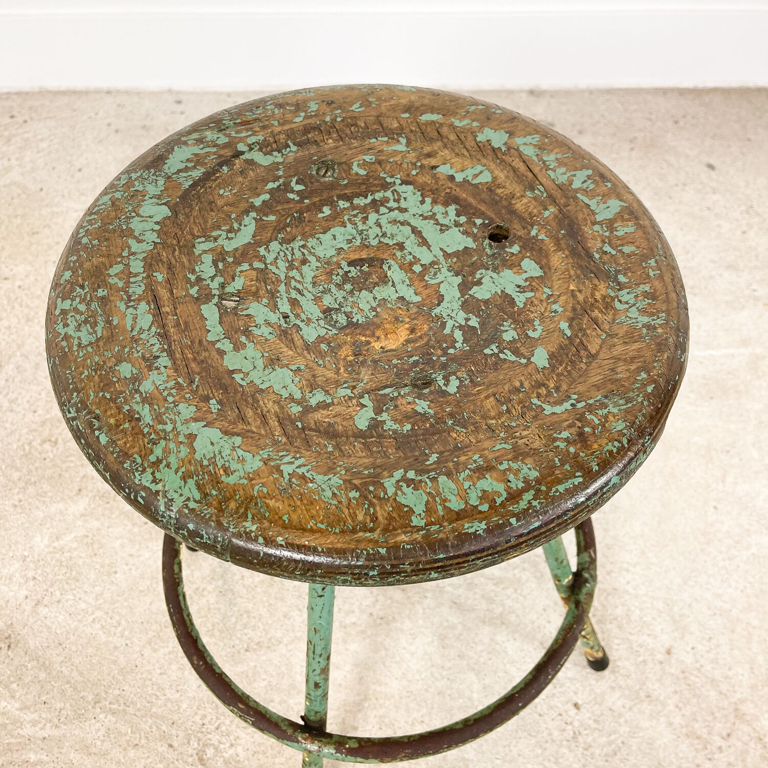 Industrial 4 legged factory swivel stool Green yellow