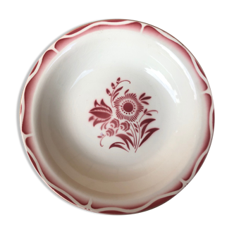Hollow dish St Amand red floral décor. Perfect condition.