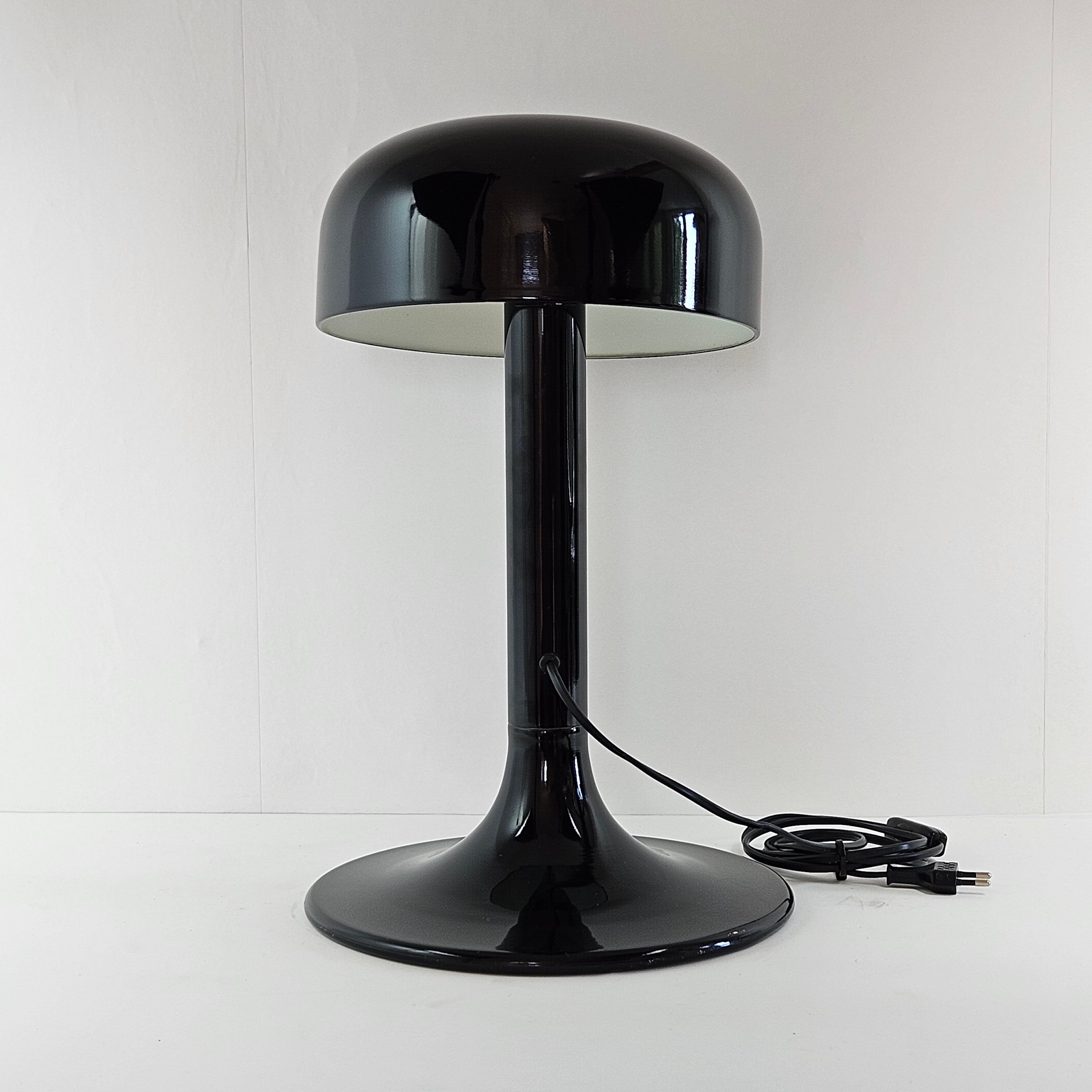 Model 3105 "Studio" Table Lamp by Carlo Viligiardi for Stilnovo, 1972