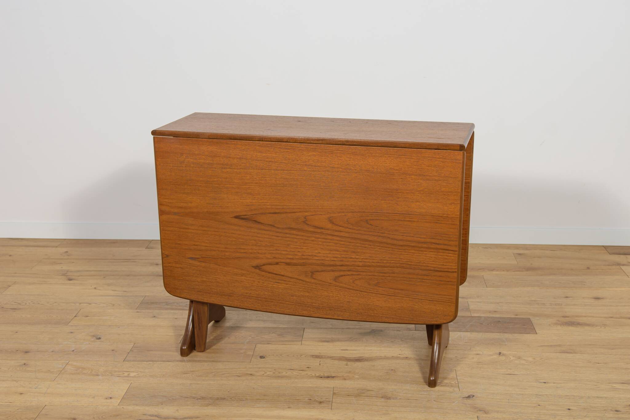 Mid-Century Teak Extendable Dining Table from G-Plan, 1960s