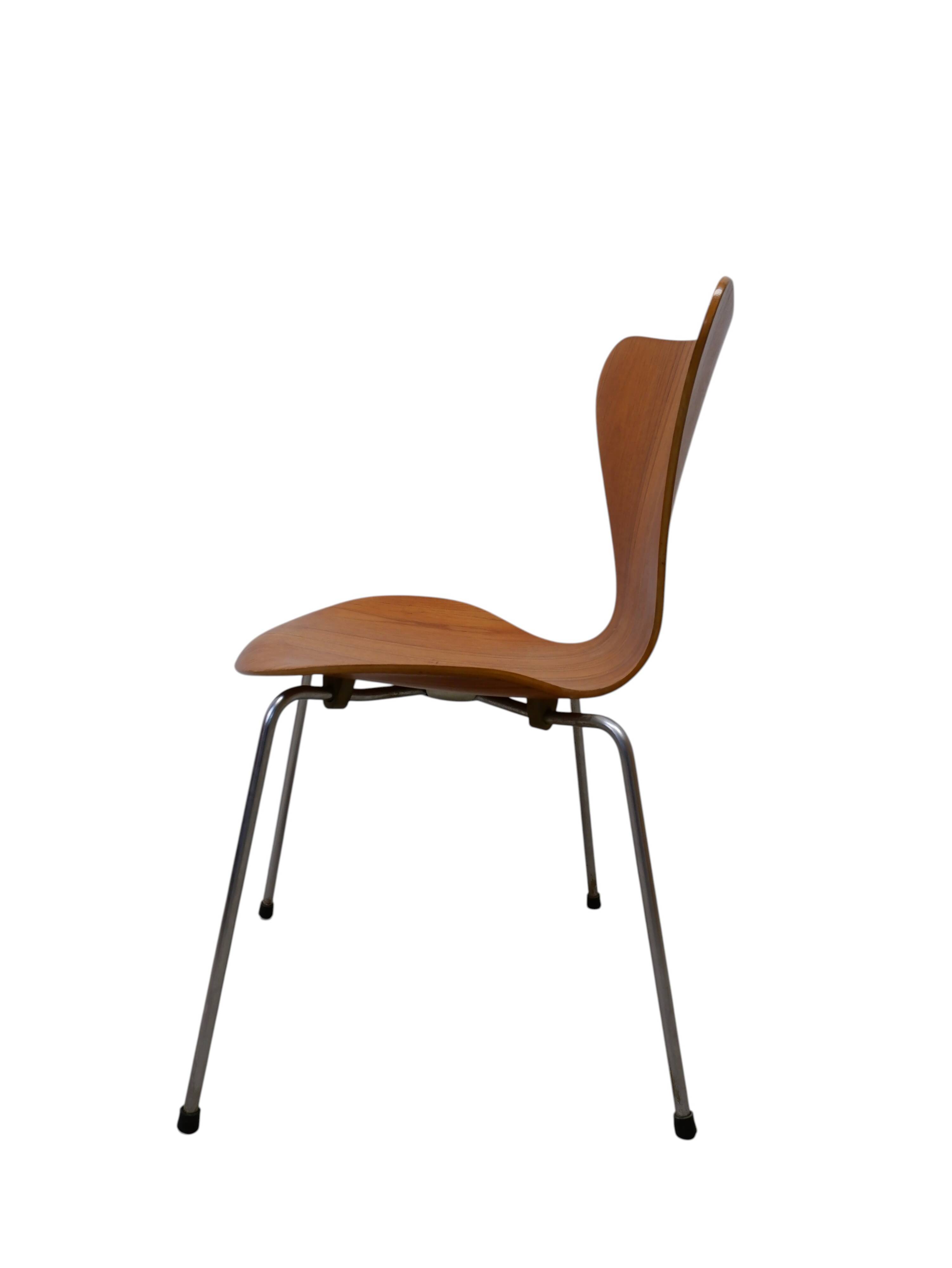 Rosewood butterfly chair designed by Arne Jacobsen, 1960s