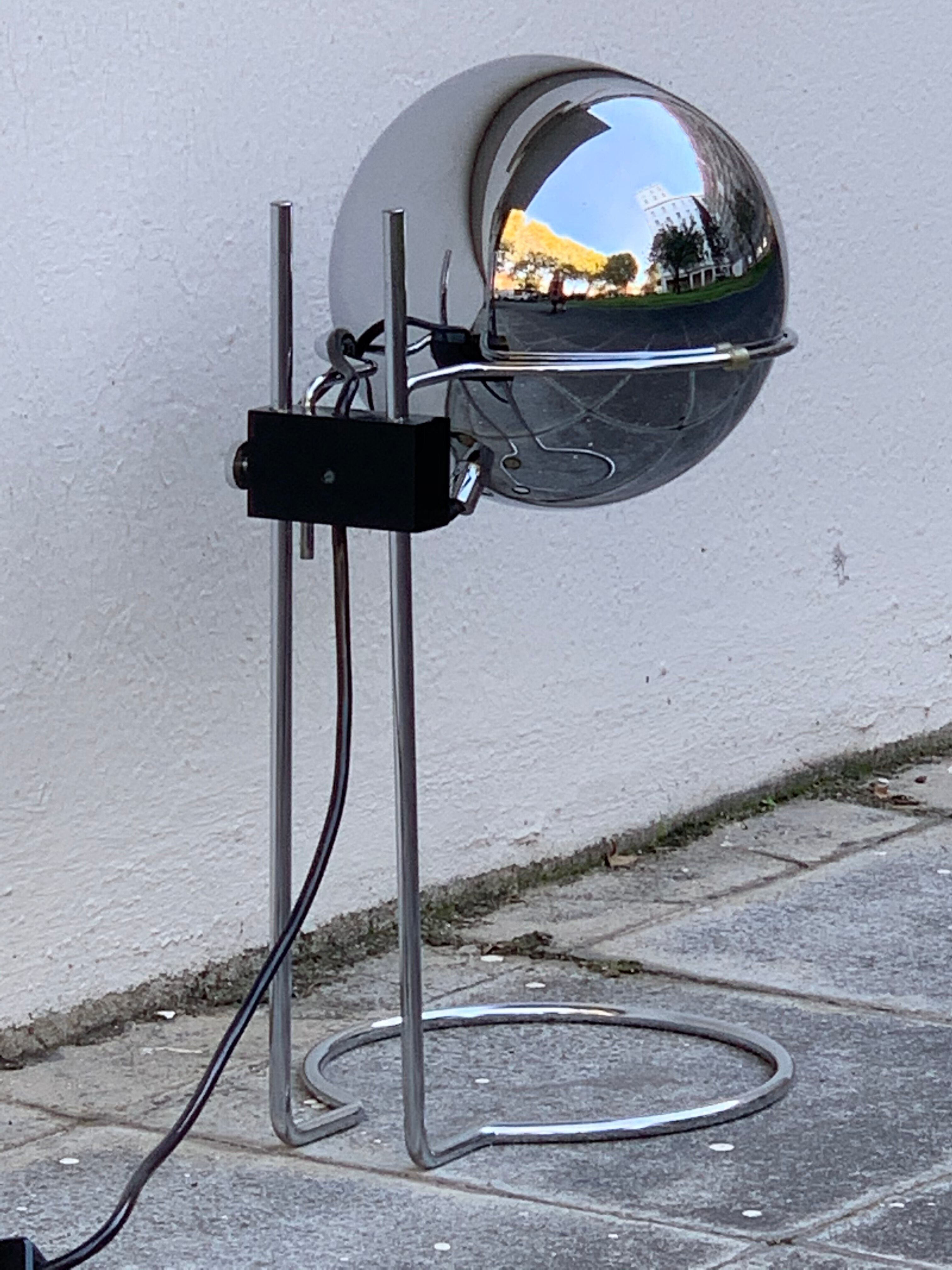 Lampe eyeball Goffredo Reggiani 1970