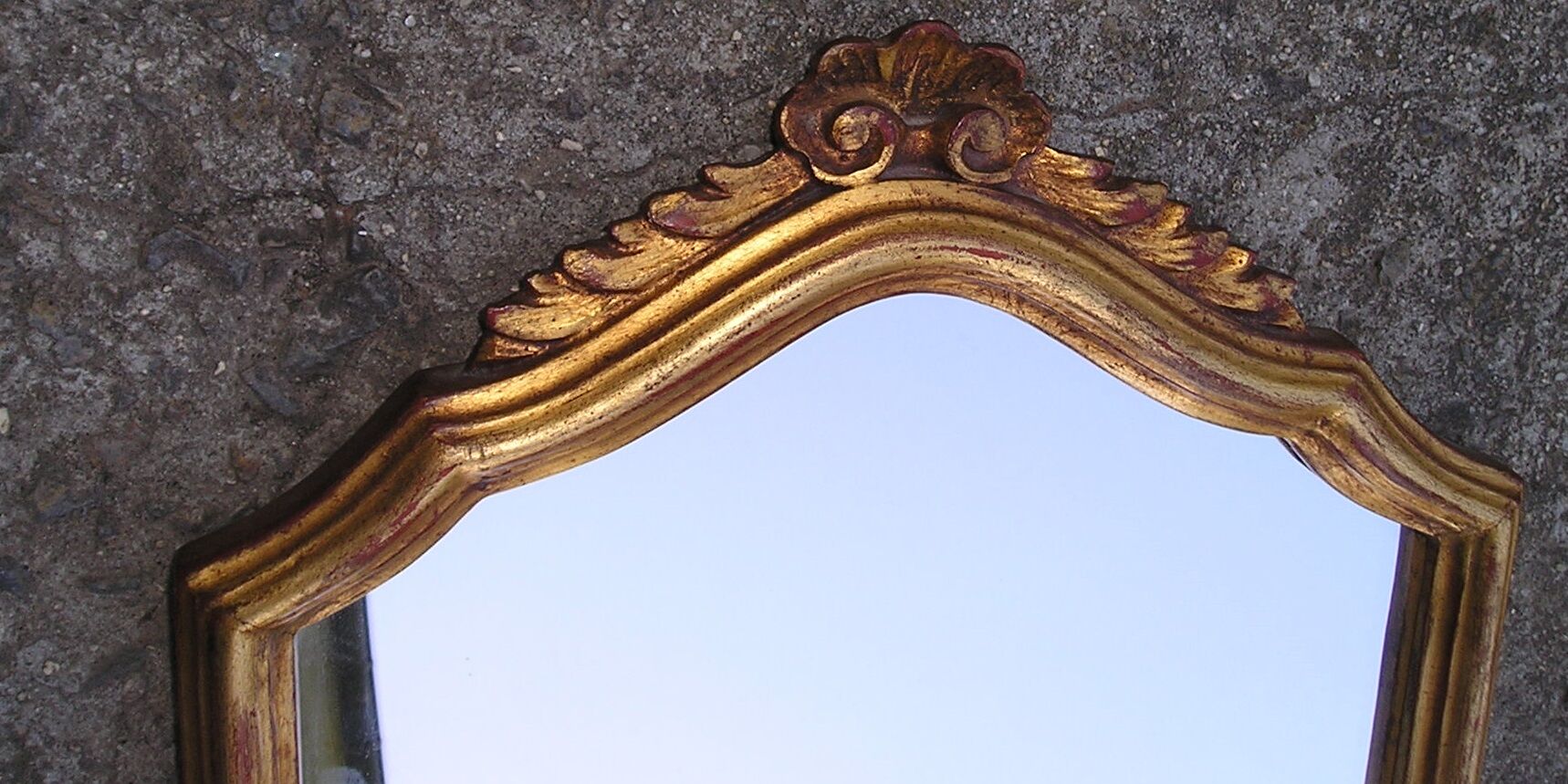70s foot mirror in gilded wood 110 x 27 cms