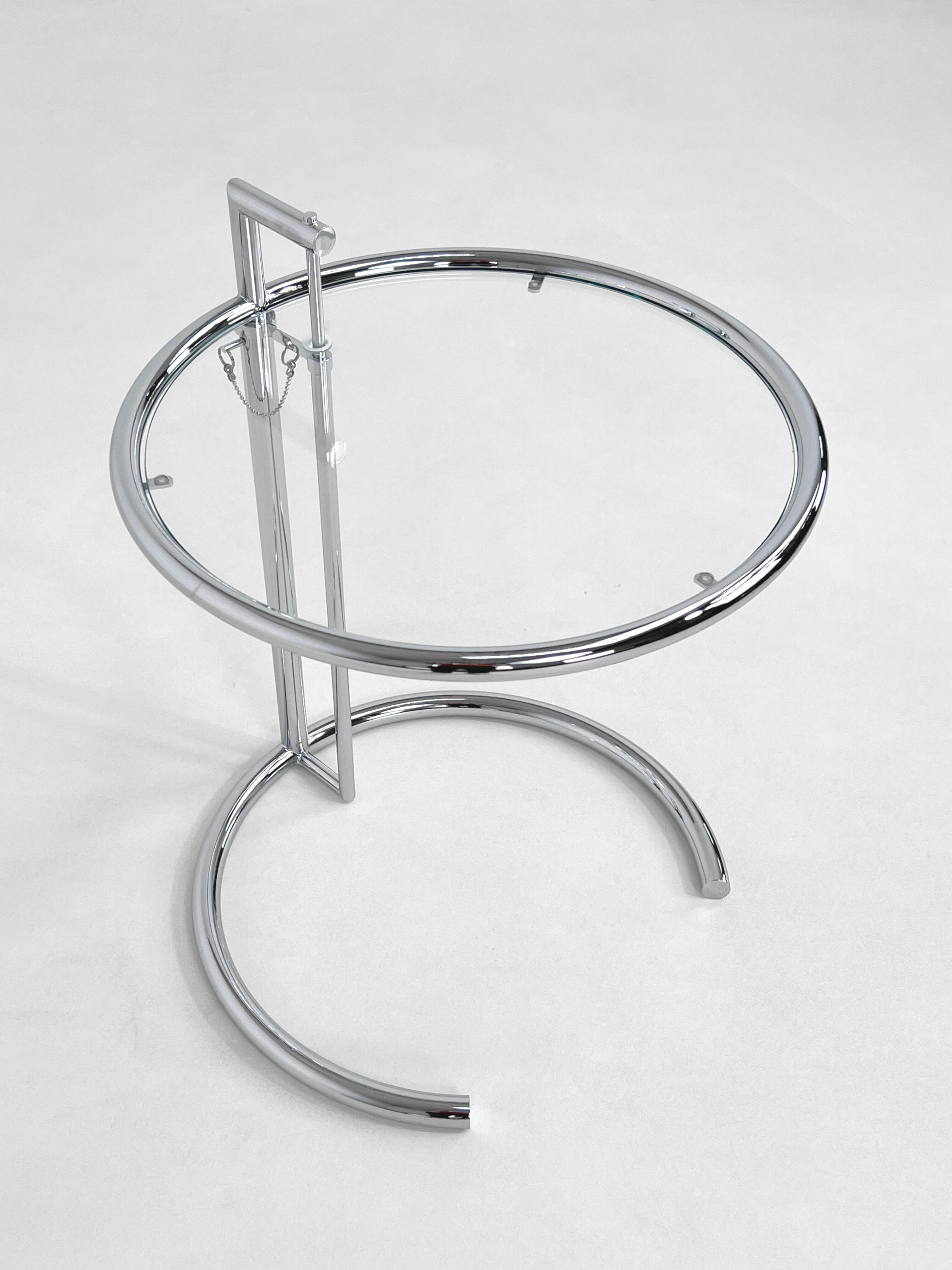 Side table E1027 or height-adjustable sofa end Eileen Gray