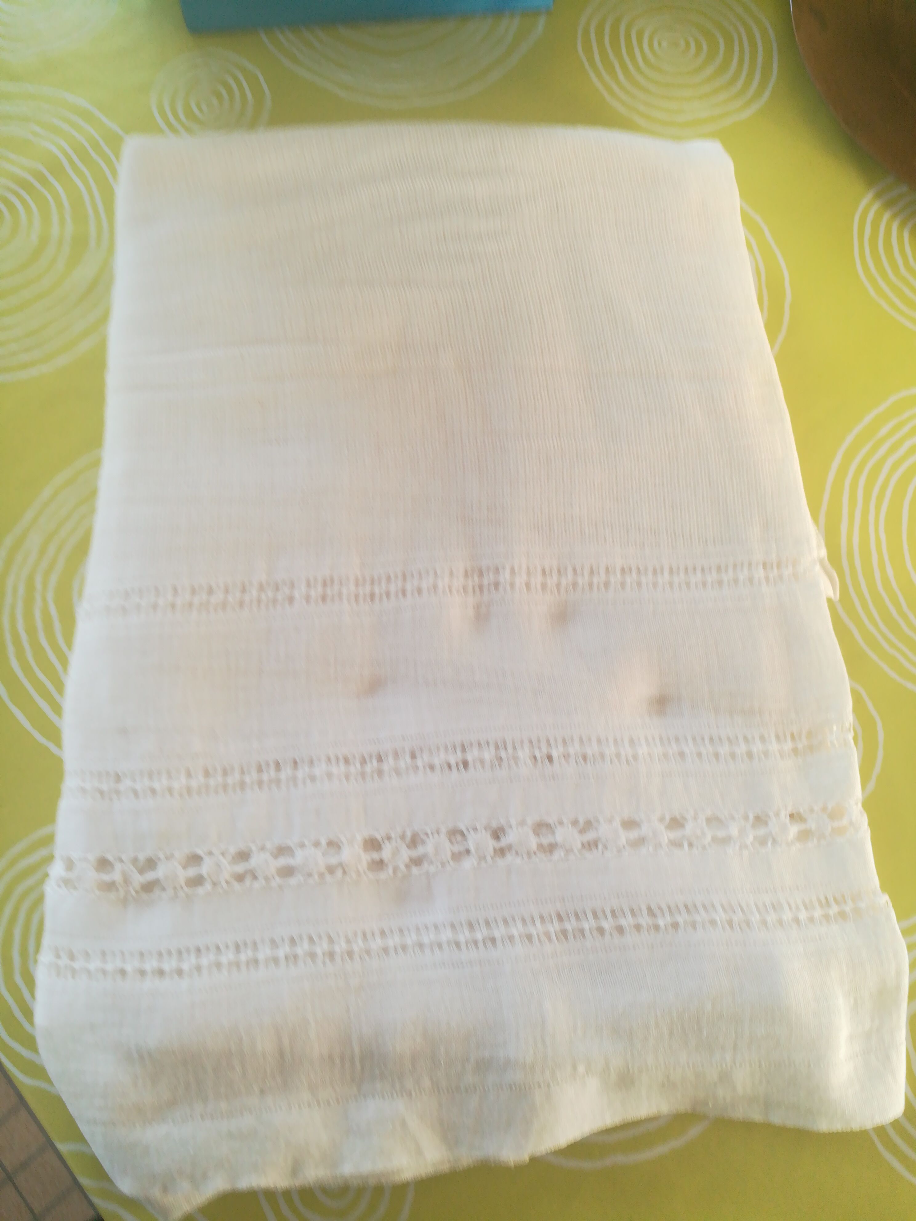 Fabric coupon with embroidery