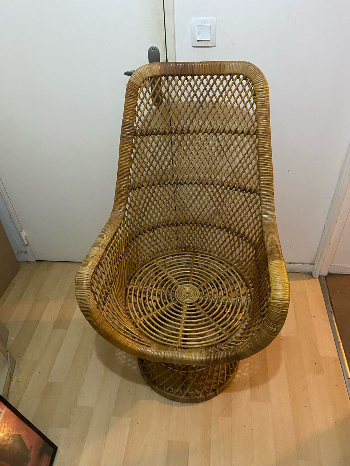 Vintage rattan armchair – High back – 1970s