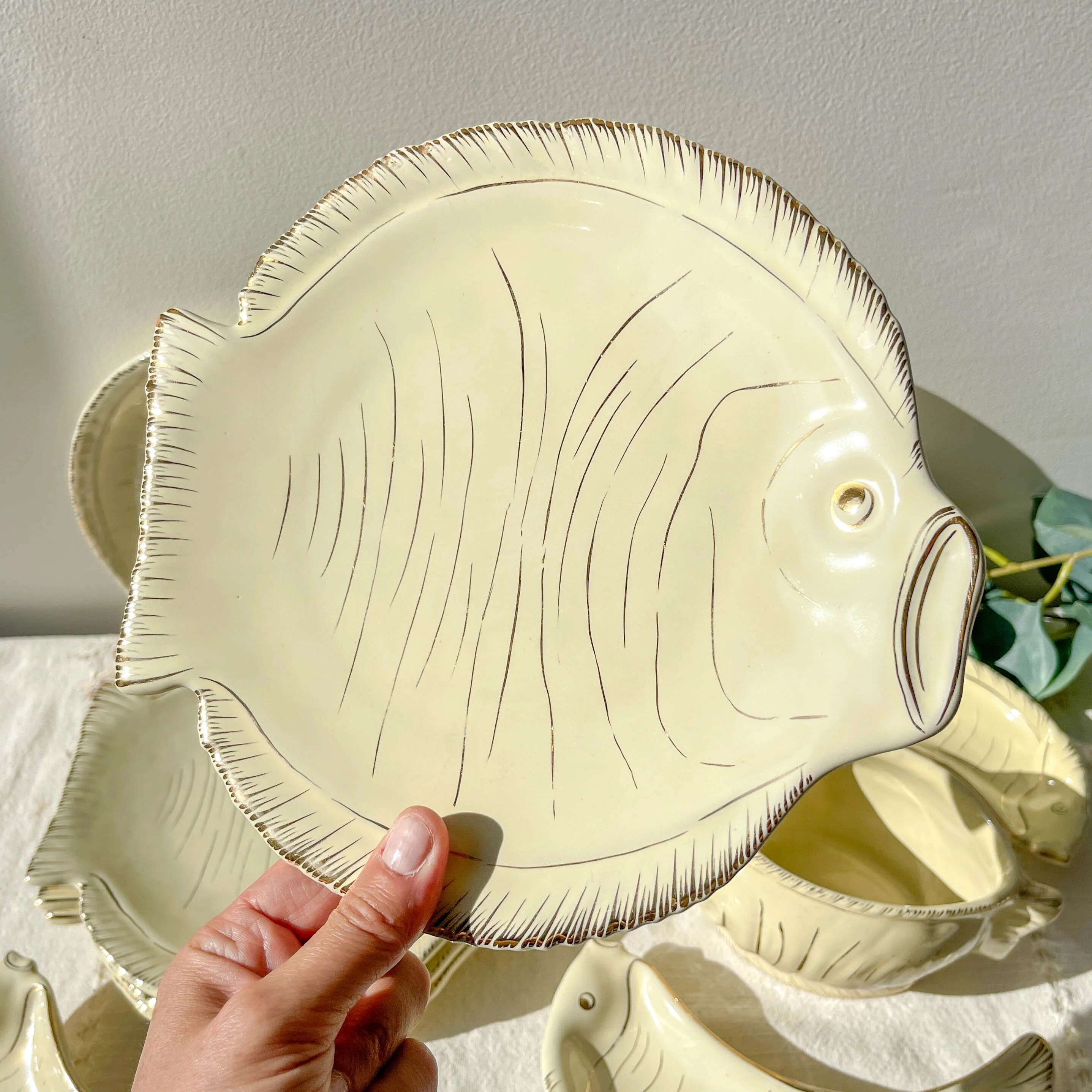 Vintage Italian fish service La Quercia – 1950s ceramic plates & bowls
