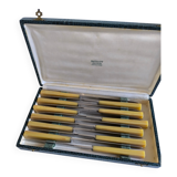 Set of 12 bakelite knives