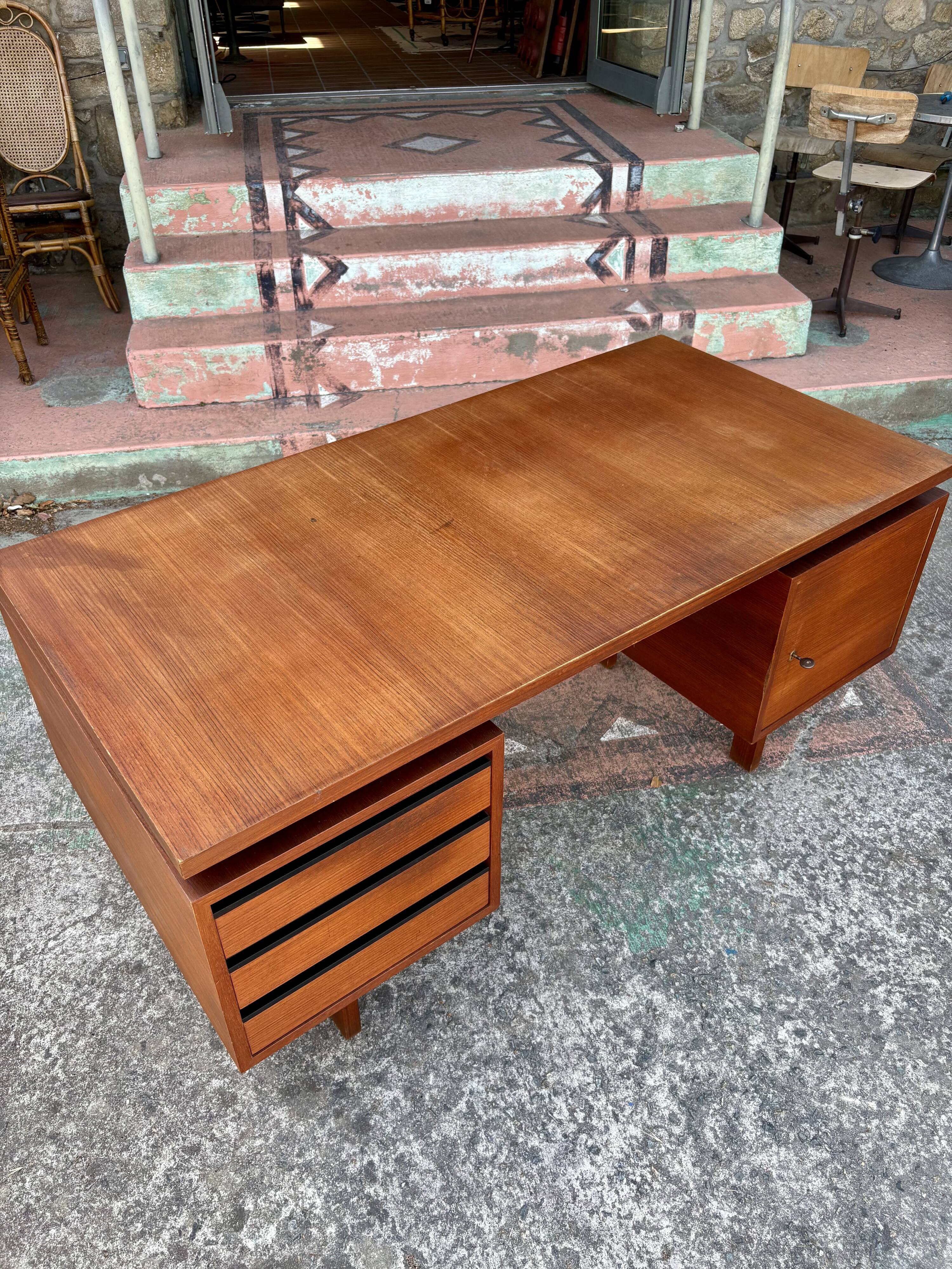 Bureau double face en teck « Musterring International »vers 1960