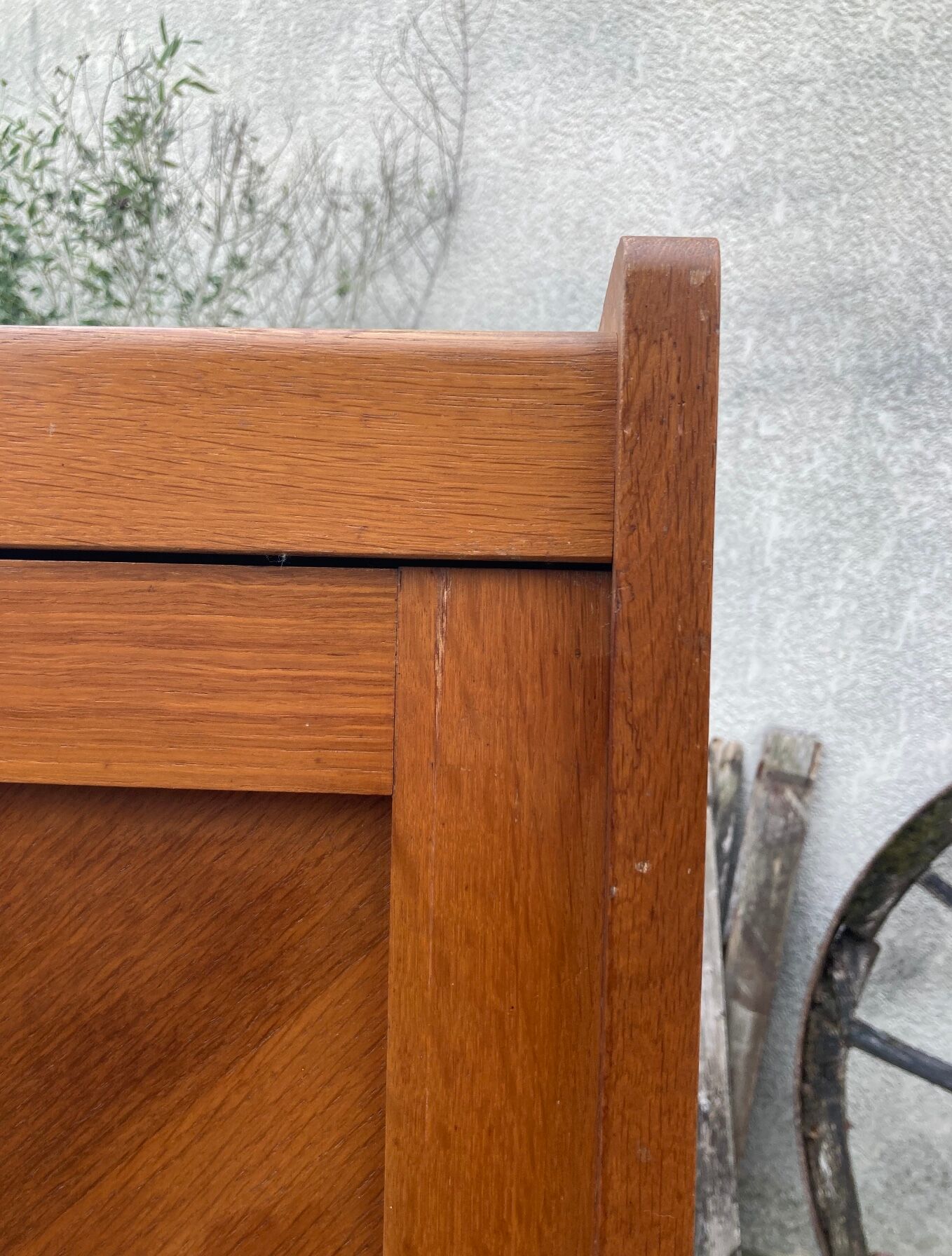 Vintage knitted bonnet feet compass