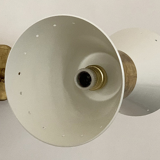 White diabolo applique