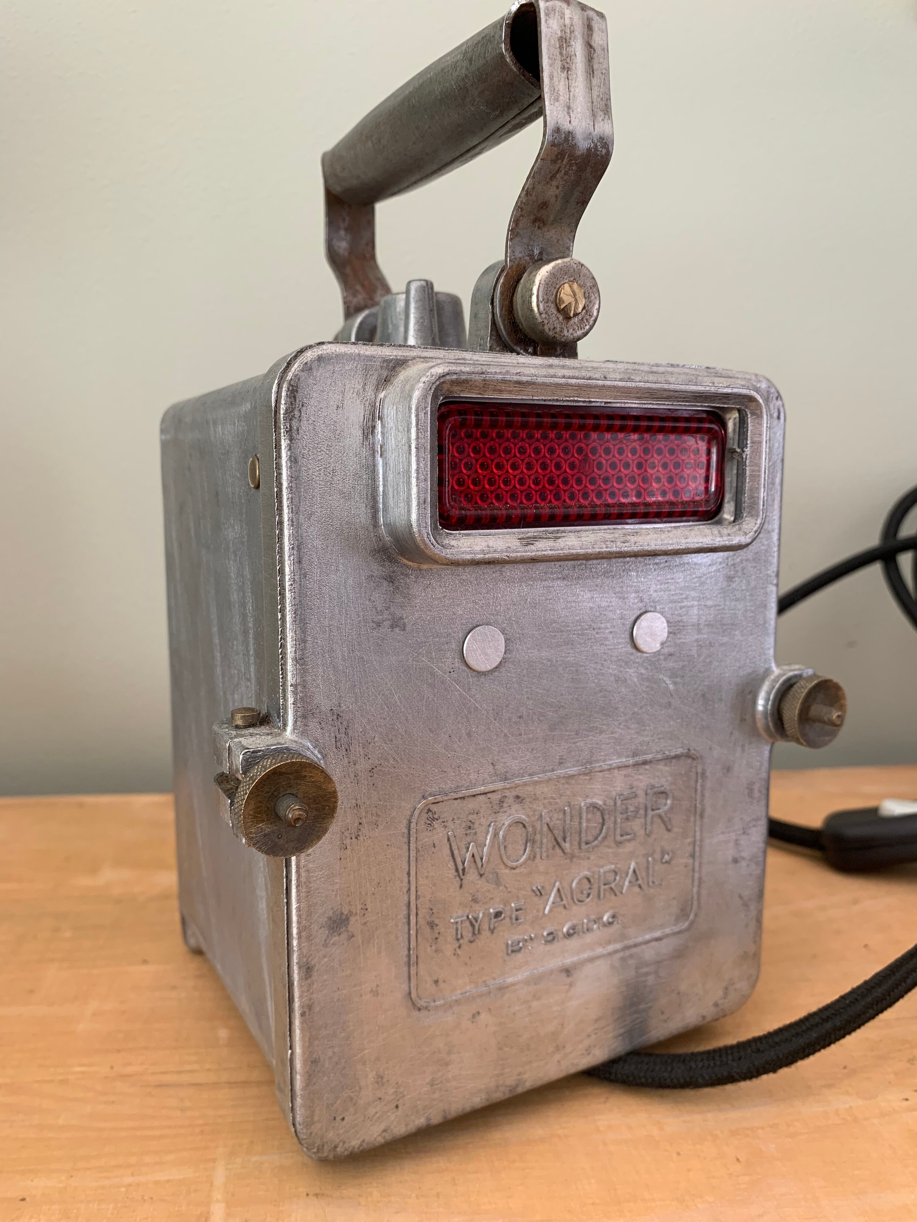 Electrified wonder lamp