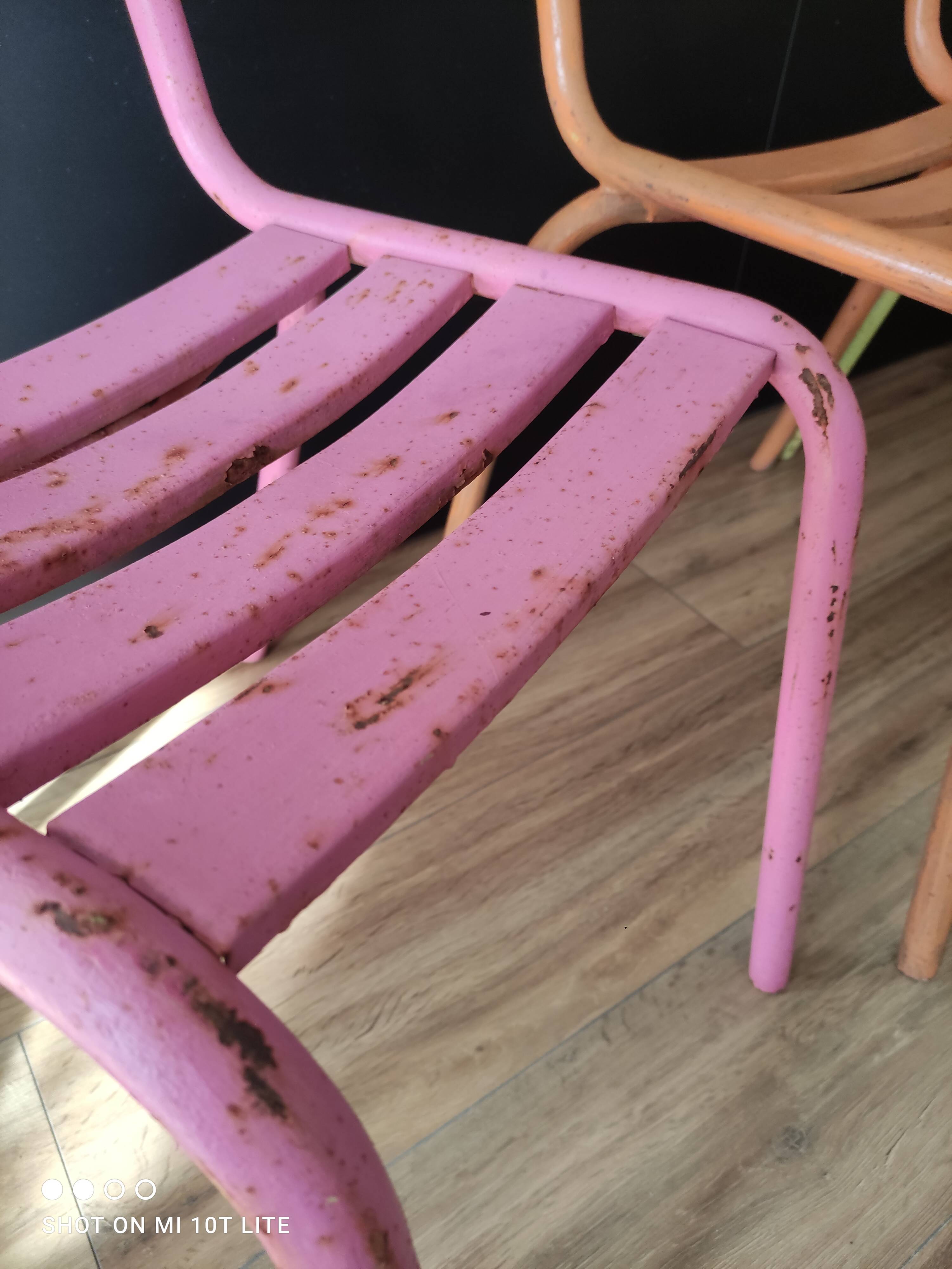 Set of 4 50s bistro chairs in rusty metal