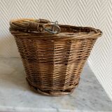 Small wicker basket