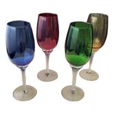Set of 4 colored glasses with twisted feet