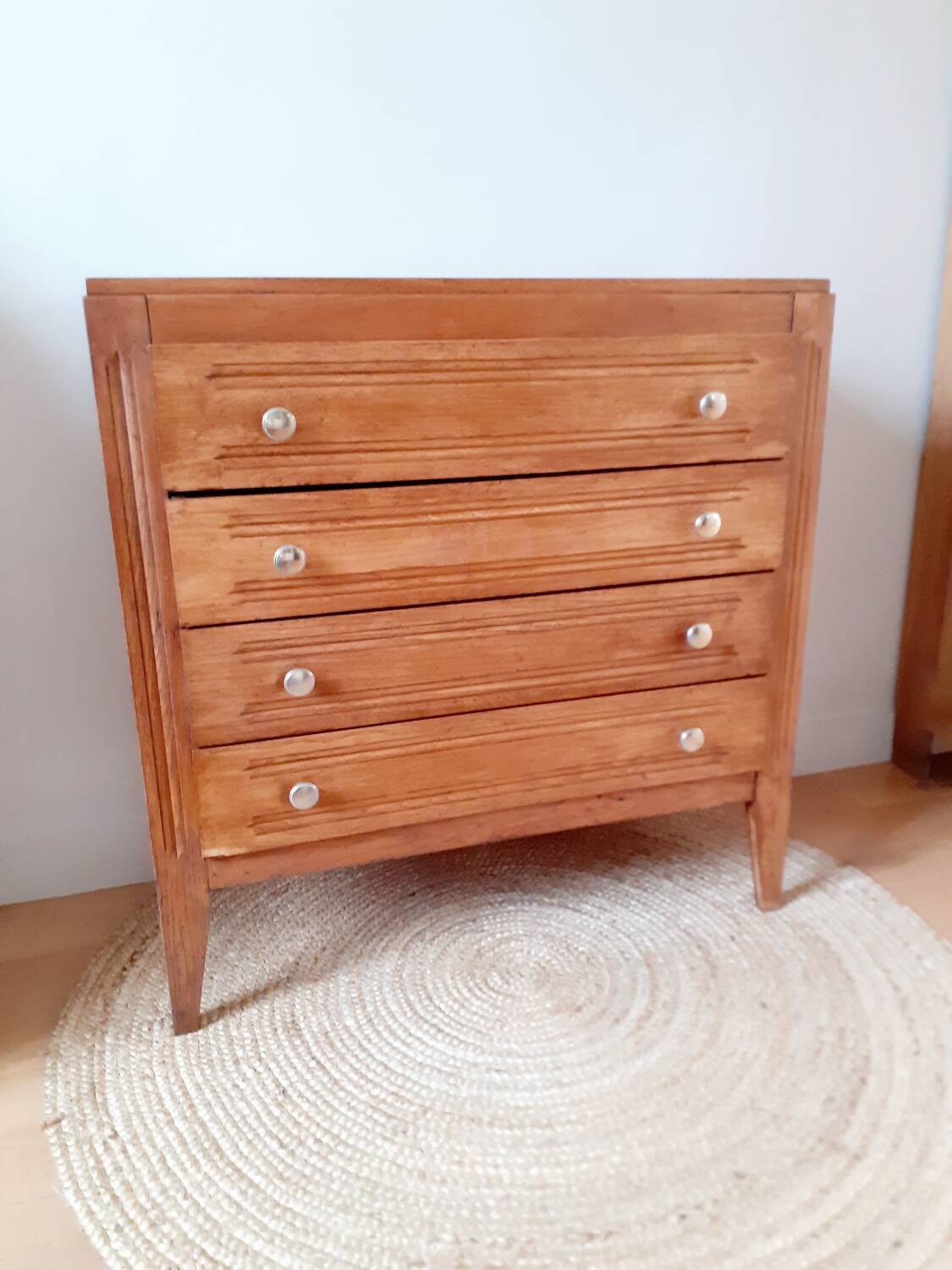 Vintage oak chest of drawers