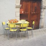 Table et 6 chaise en formica