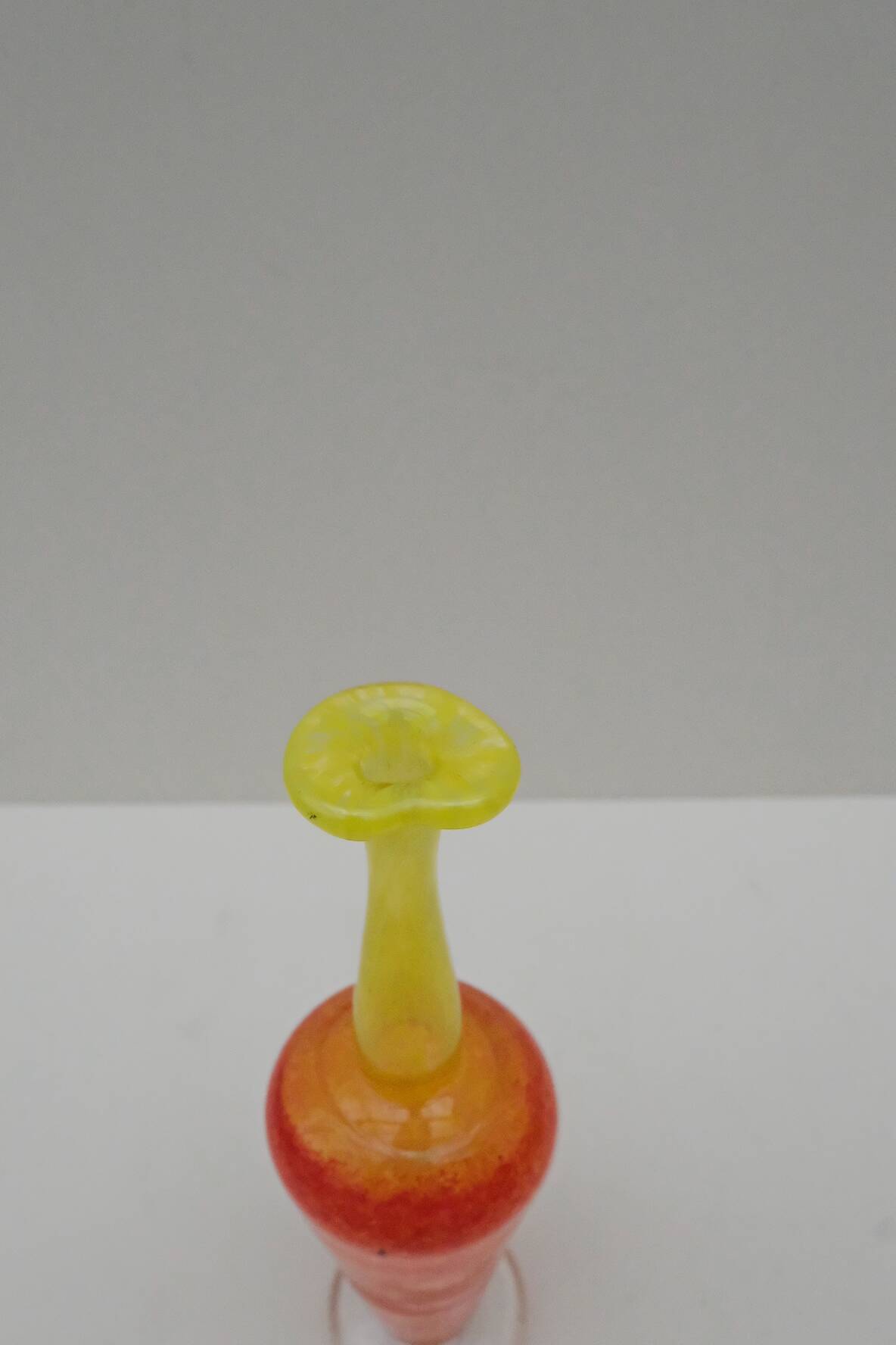 Signed blown glass vase, 1970