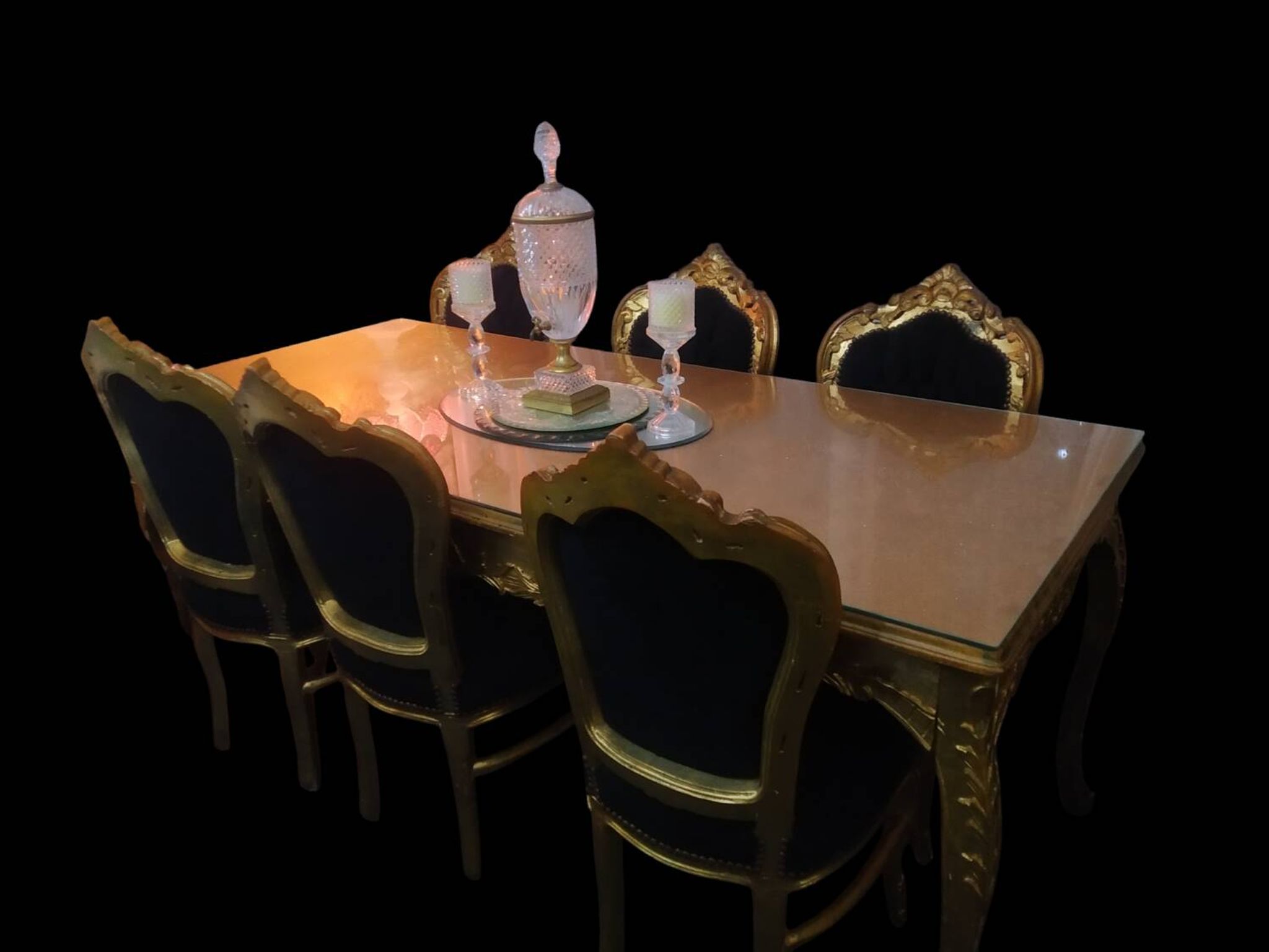 Table + 6 baroque chairs