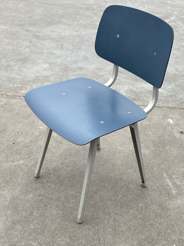 Chaise vintage Friso Kramer Revolt pour Ahrend de Cirkel 1960