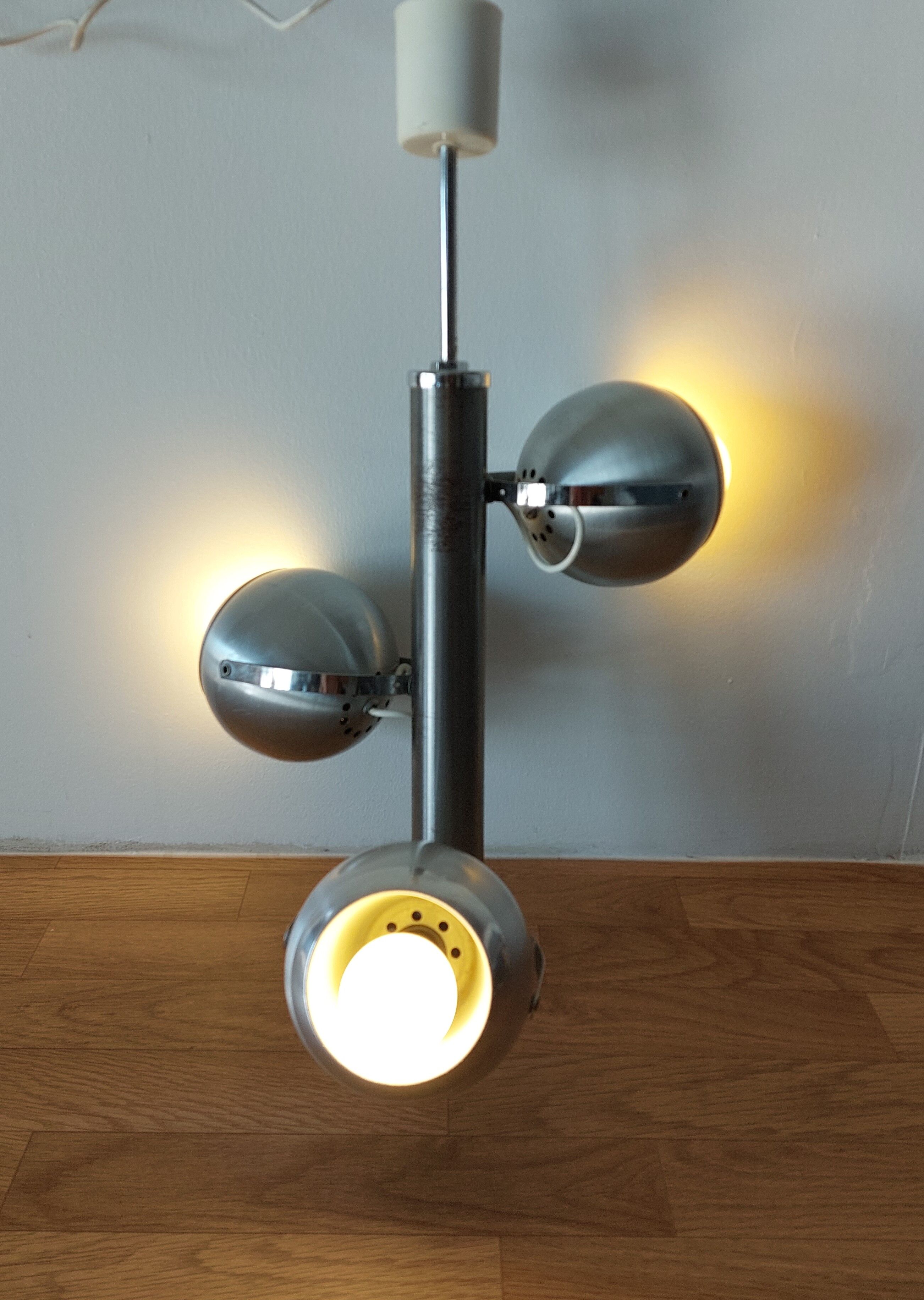 Italian chandelier with three lights in brushed aluminum 1970 "Eyeball"