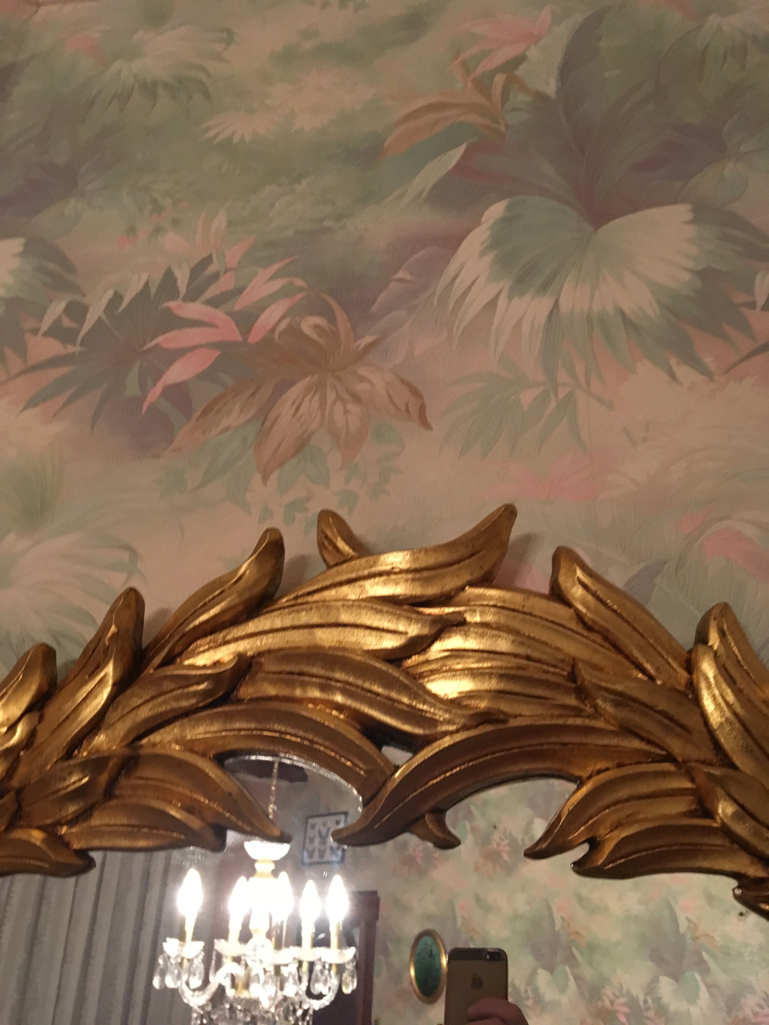 Large mirror gold 68x106cm