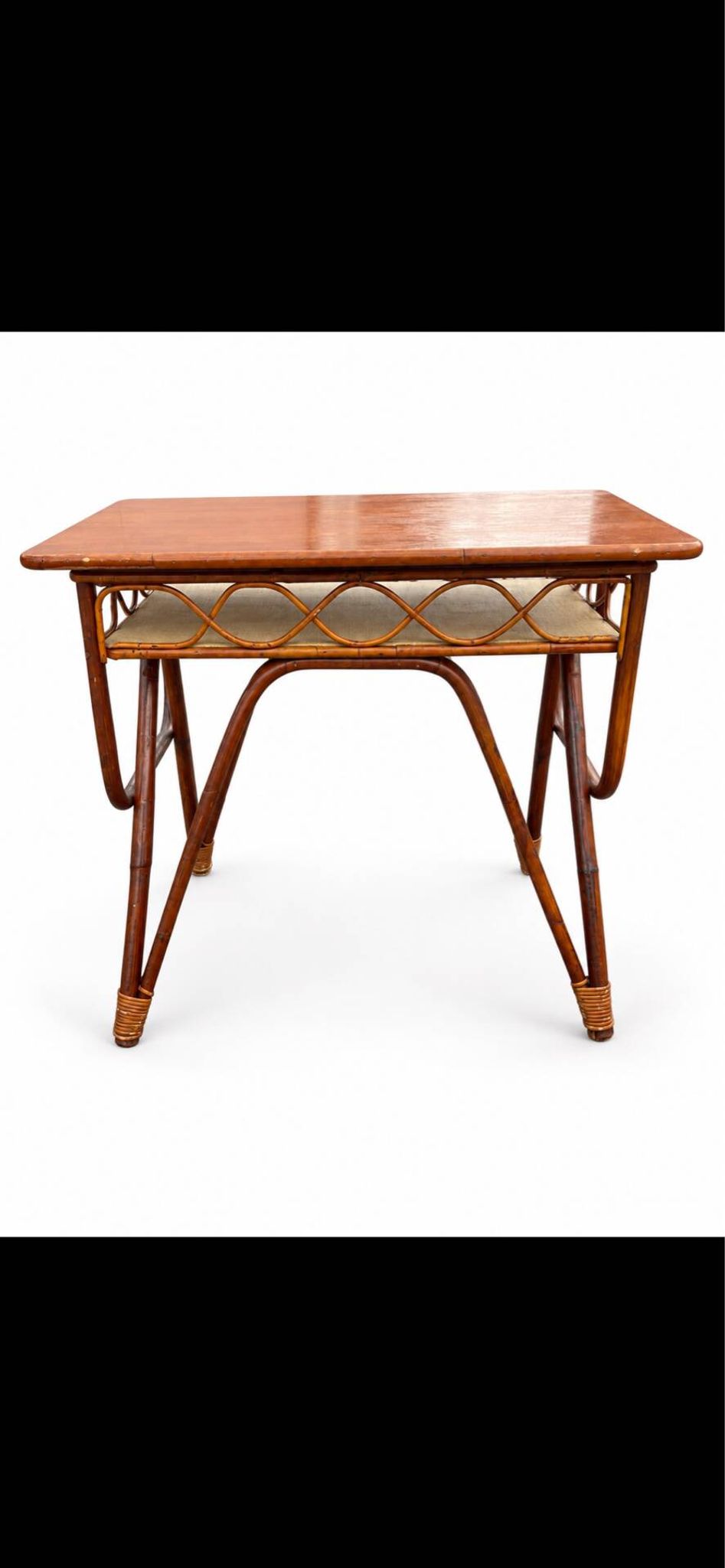 Table vintage en rotin et bambou courbé – Années 1960-1970