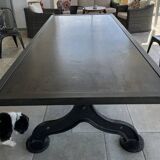 Industrial dining table in steel and cast iron - large size
