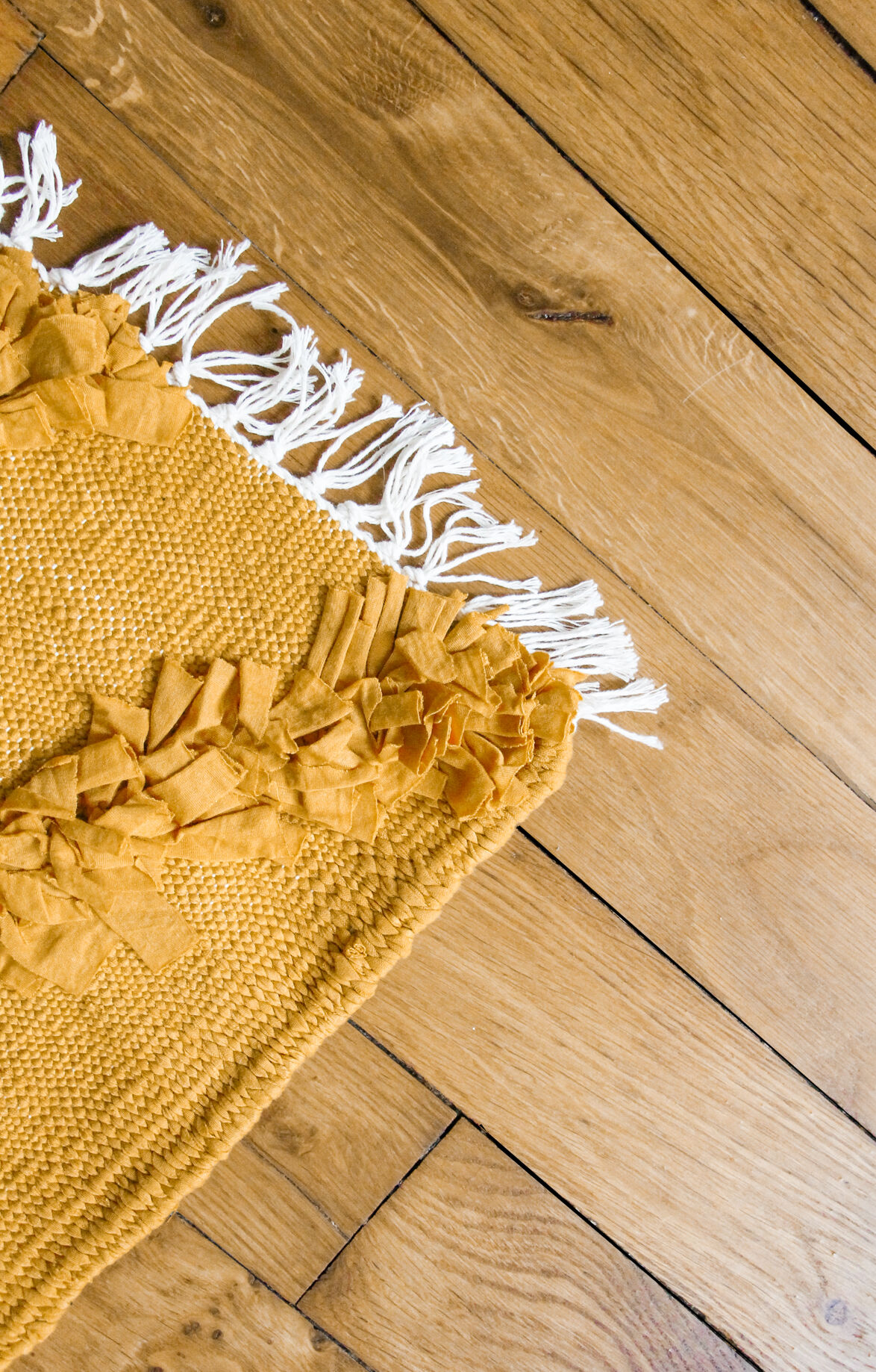 Recycled carpet - atlas sun 155 x 95