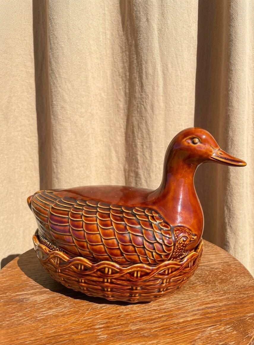 Plat barbotine canard vintage