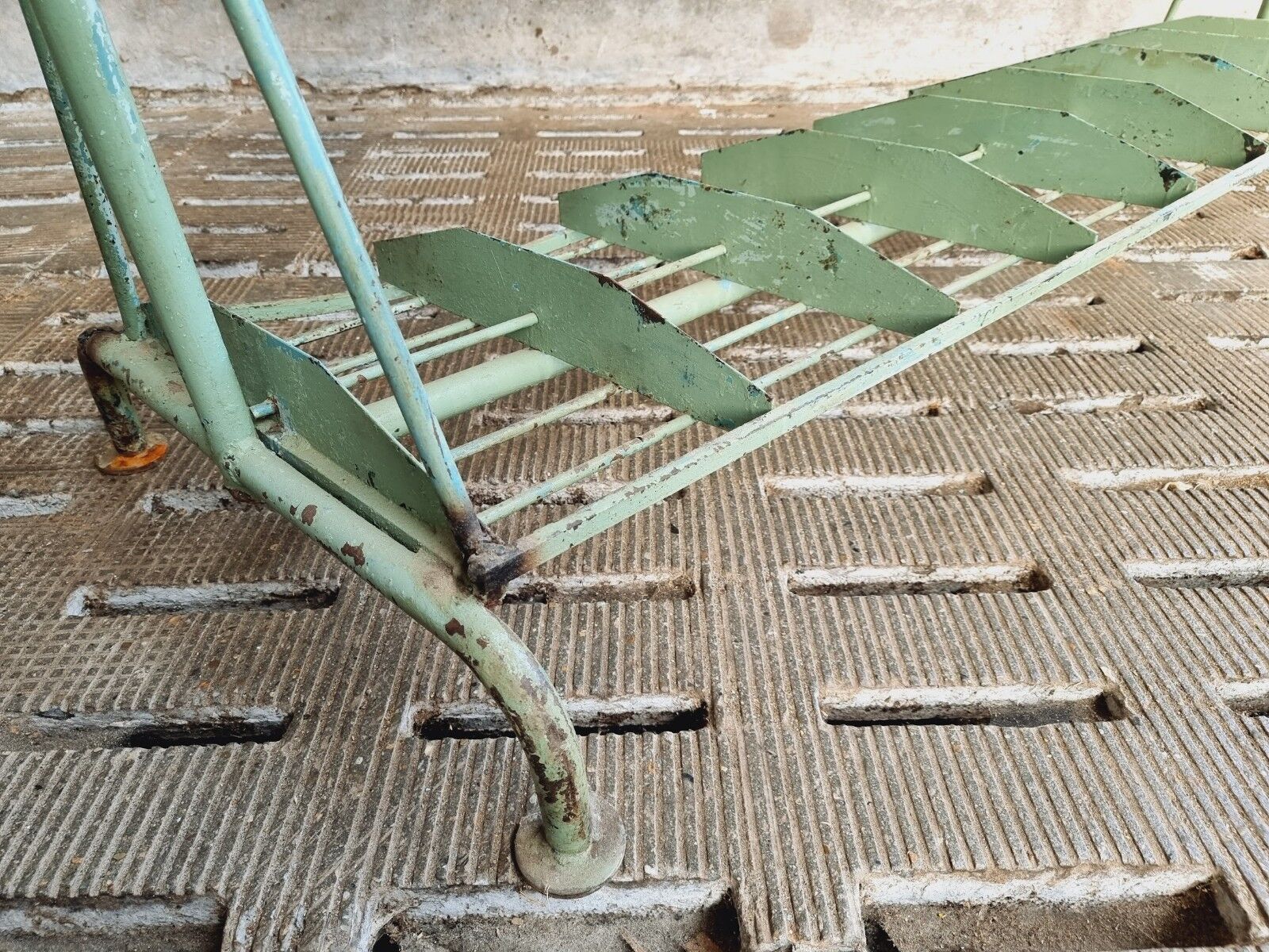 Porte-manteau industriel, porte-robe XXL vert