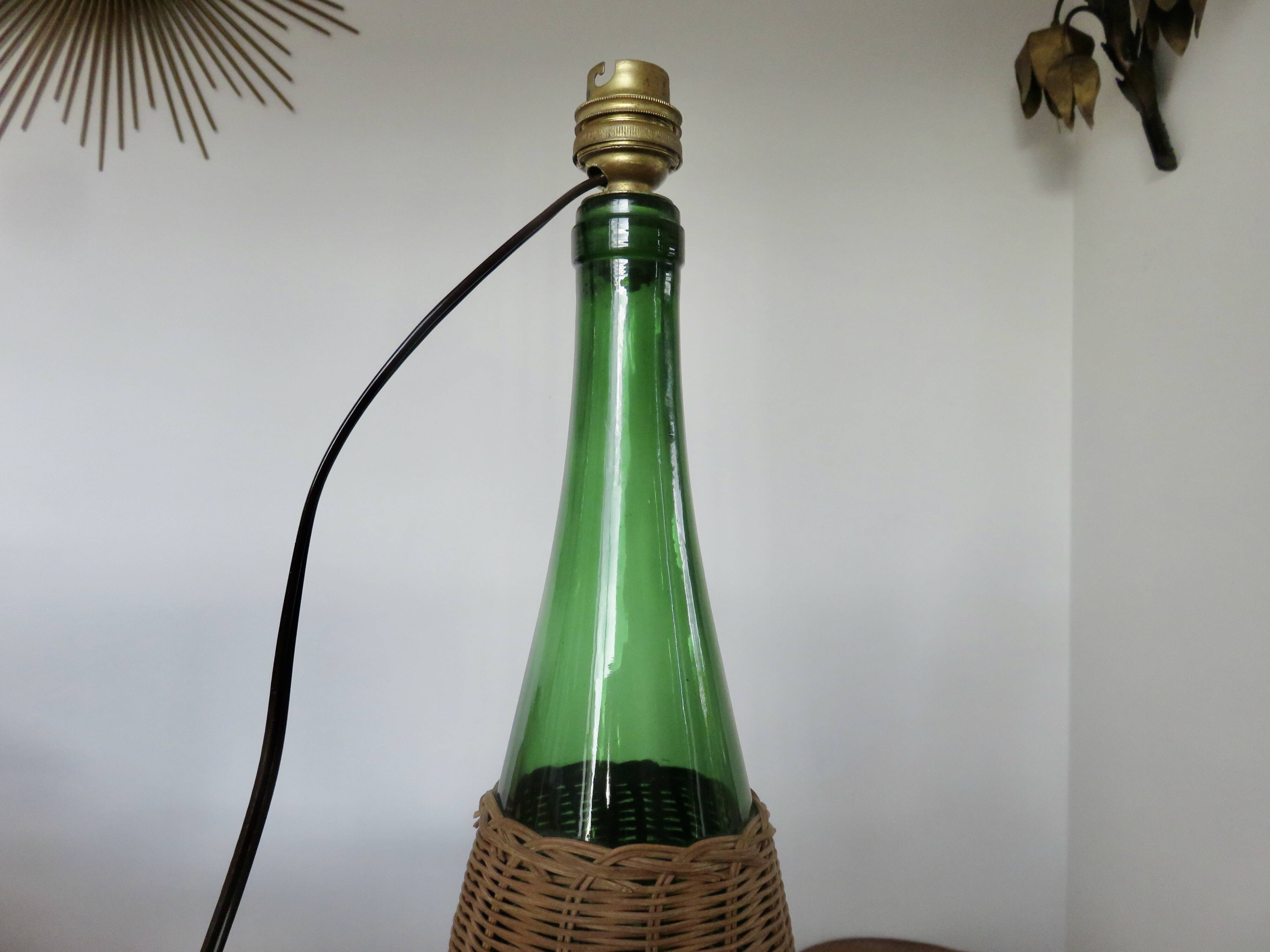 Rattan and glass "bottle" lamp from the 60s and 70s