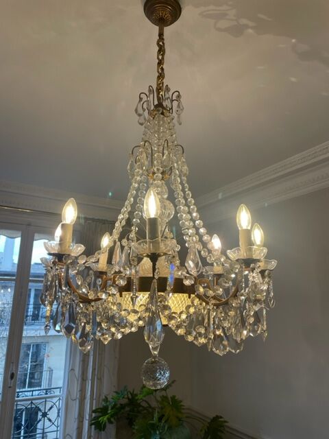 Superb crystal hot air balloon chandelier