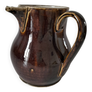 Pitcher
