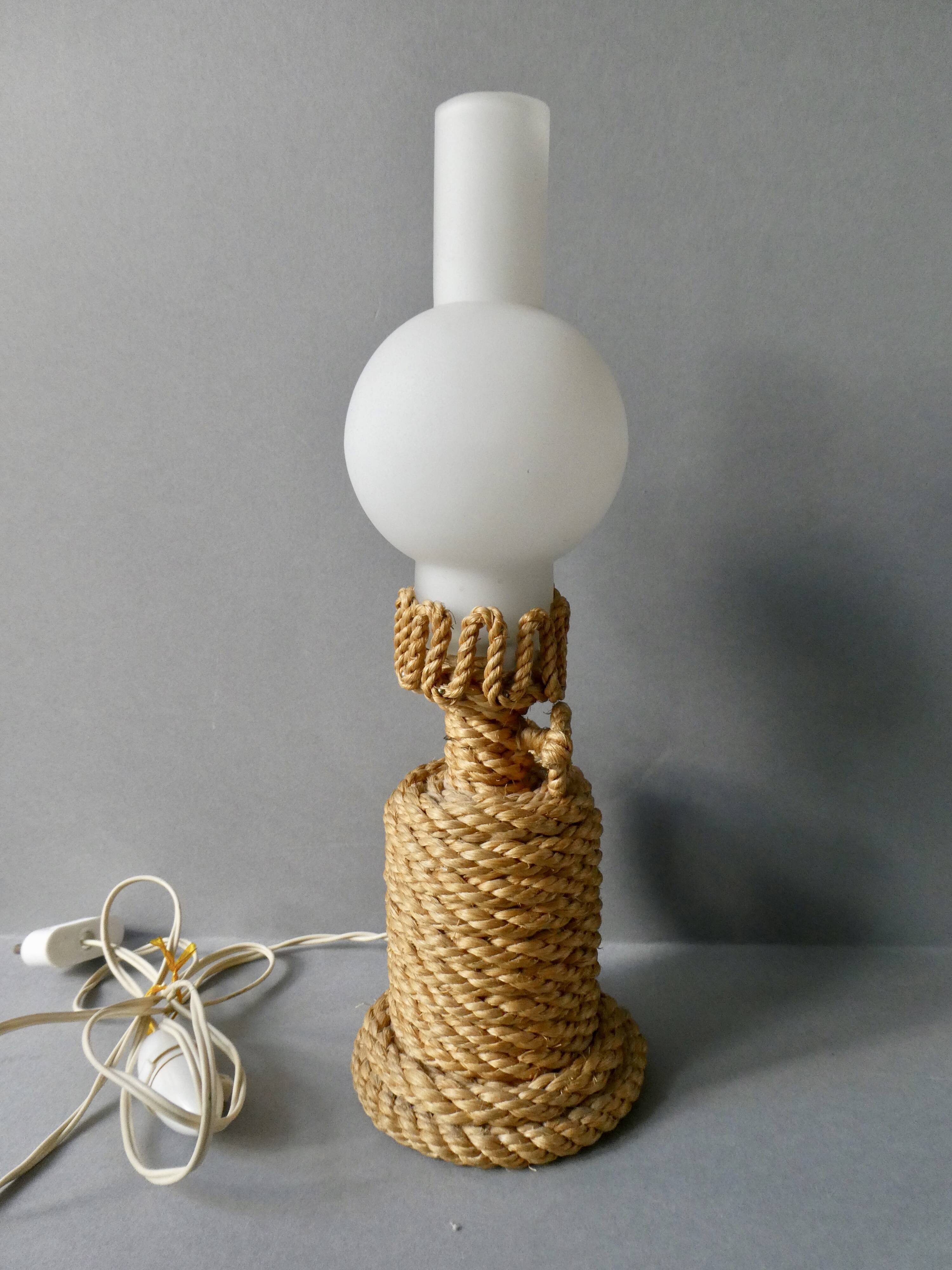 String lamp and opaline of the 60s