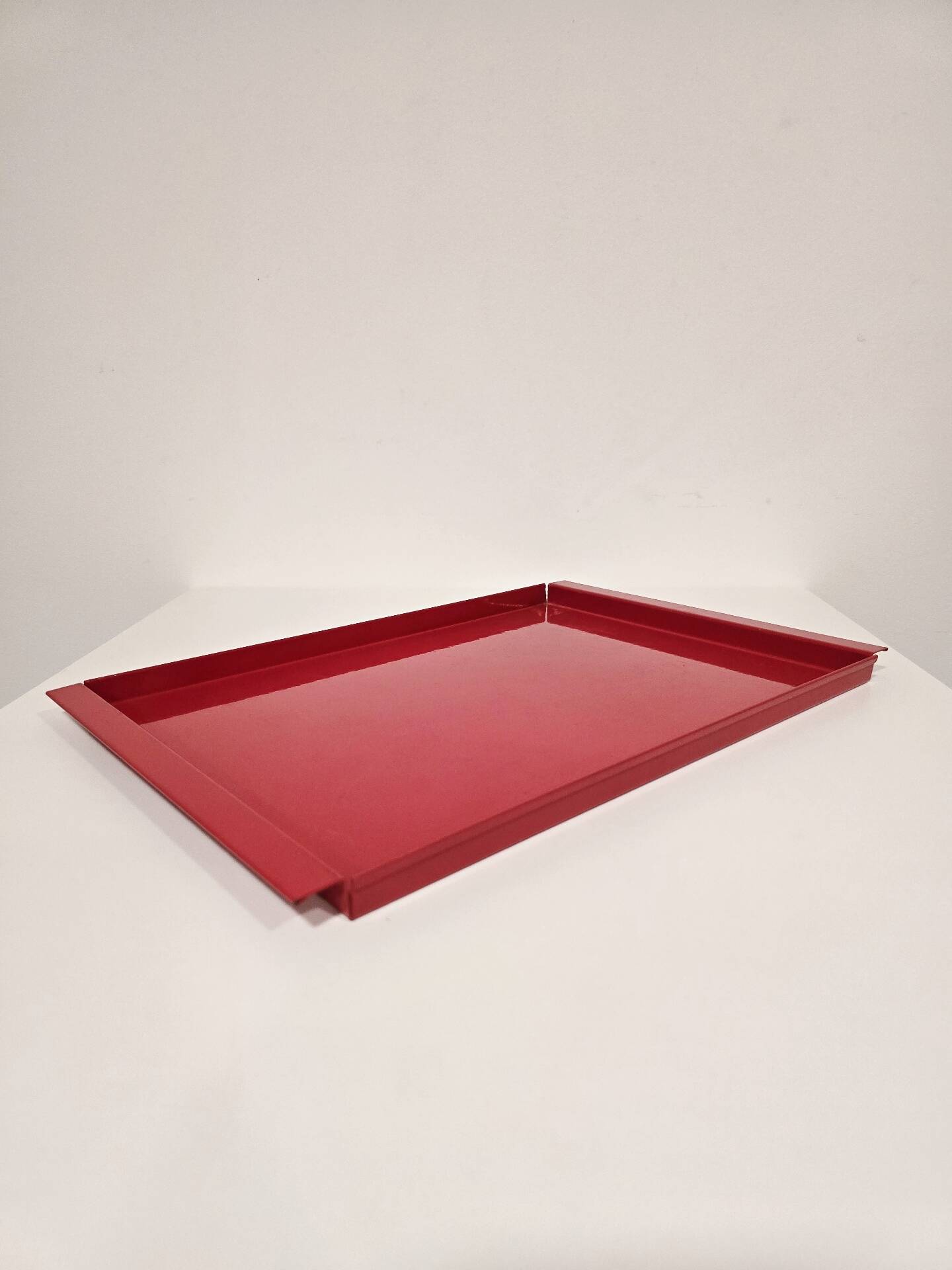 Vintage Italian Red Metal Trays / Mid-Century Modern Decorative Servin