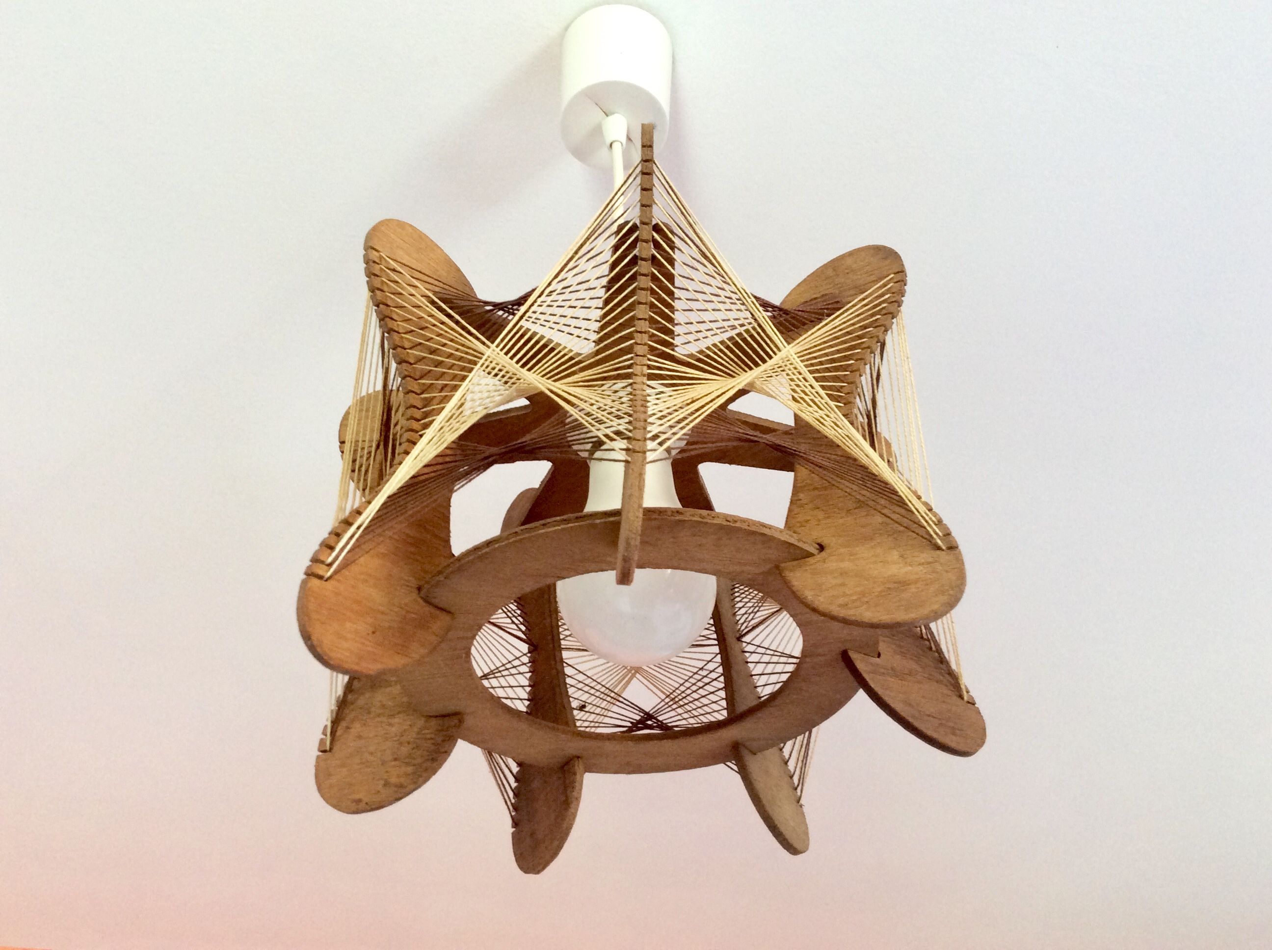 Vintage suspension 70