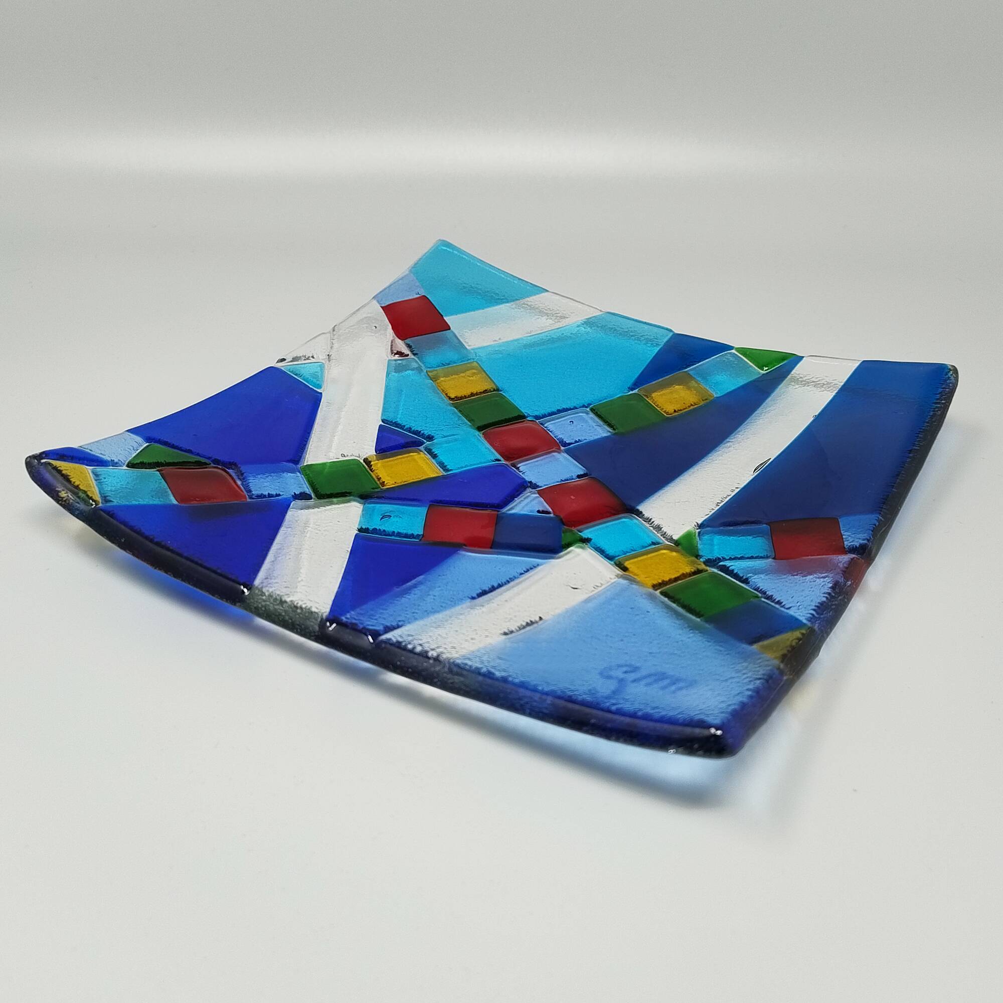 1970s id-century modern geometric Murano glass vide-poche by Albatros, signed GM