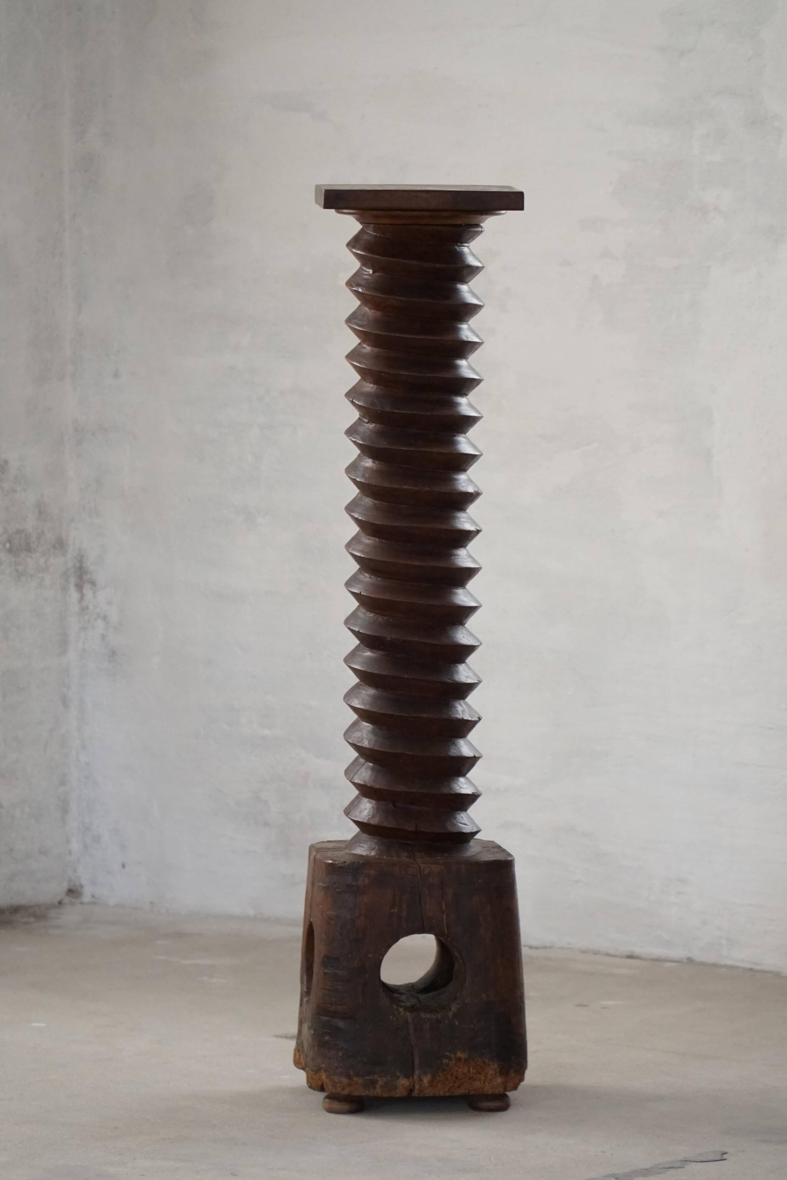 19th-century sculptural French wine press in solid wood / pedestal