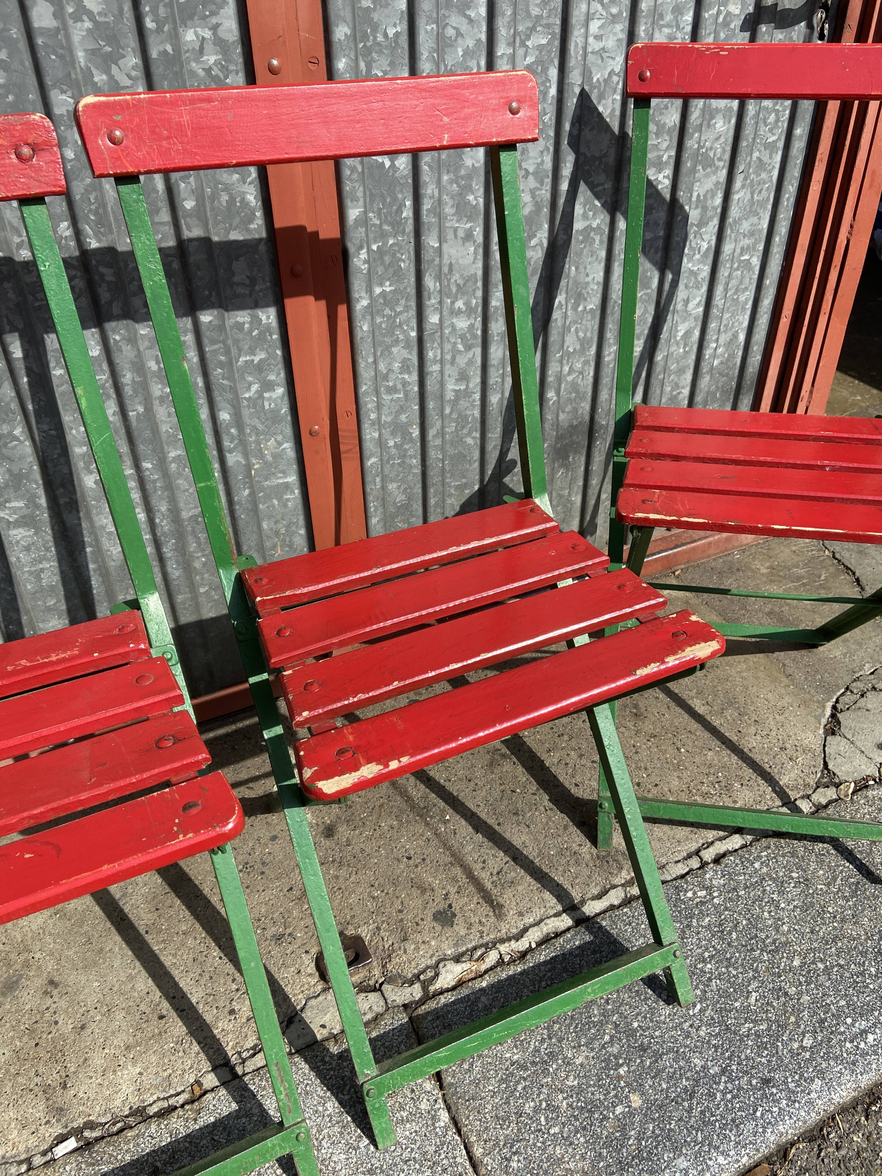 4 chairs folding brewery terrace beer Moritz Pfaffenhoffen