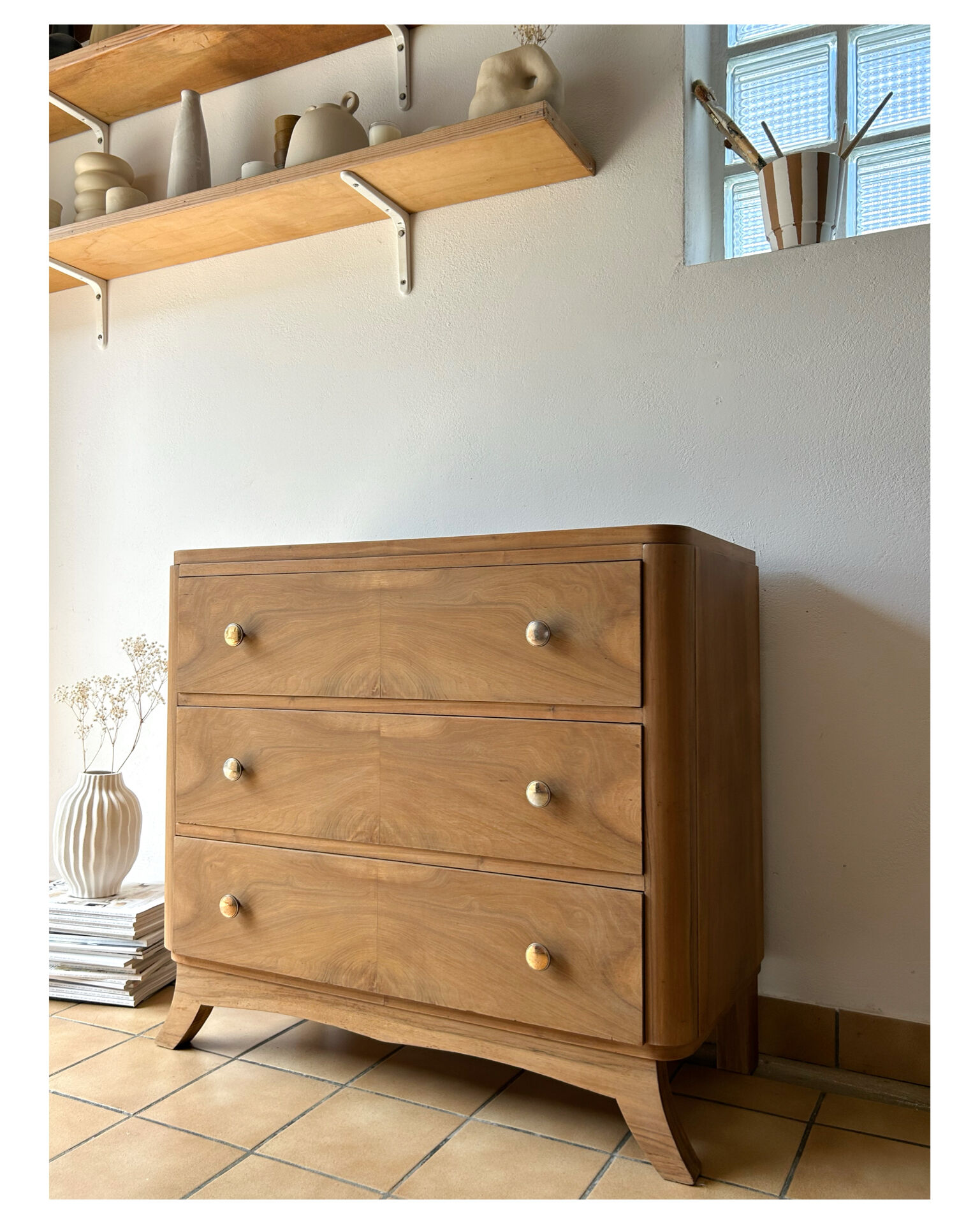Vintage chest of drawers