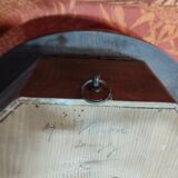 Ancienne pendule murale œil de bœuf hublot rond dans sa caisse en bois + balancier + clé