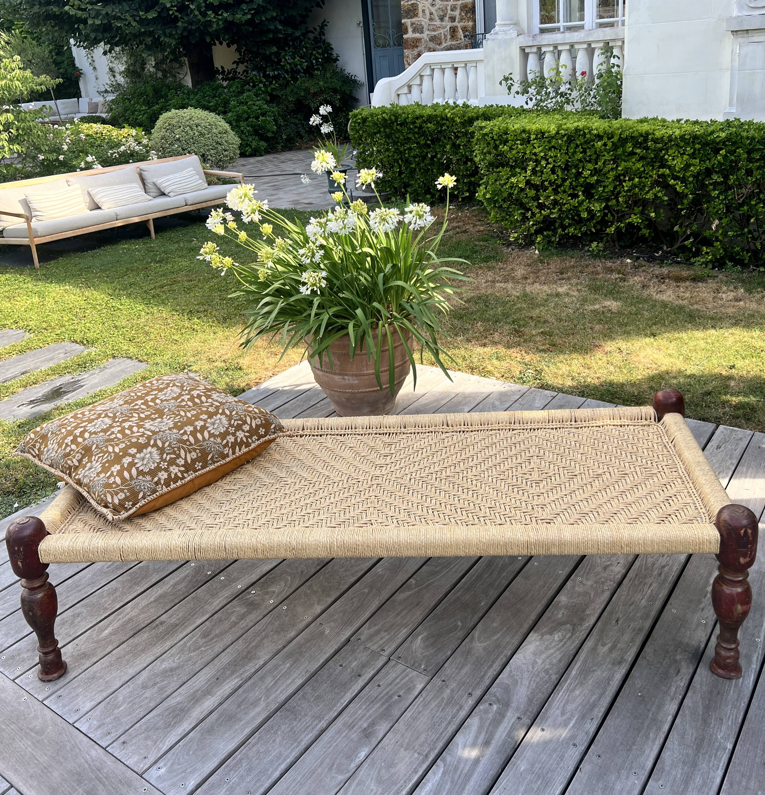 Indian resting bed "charpoy"