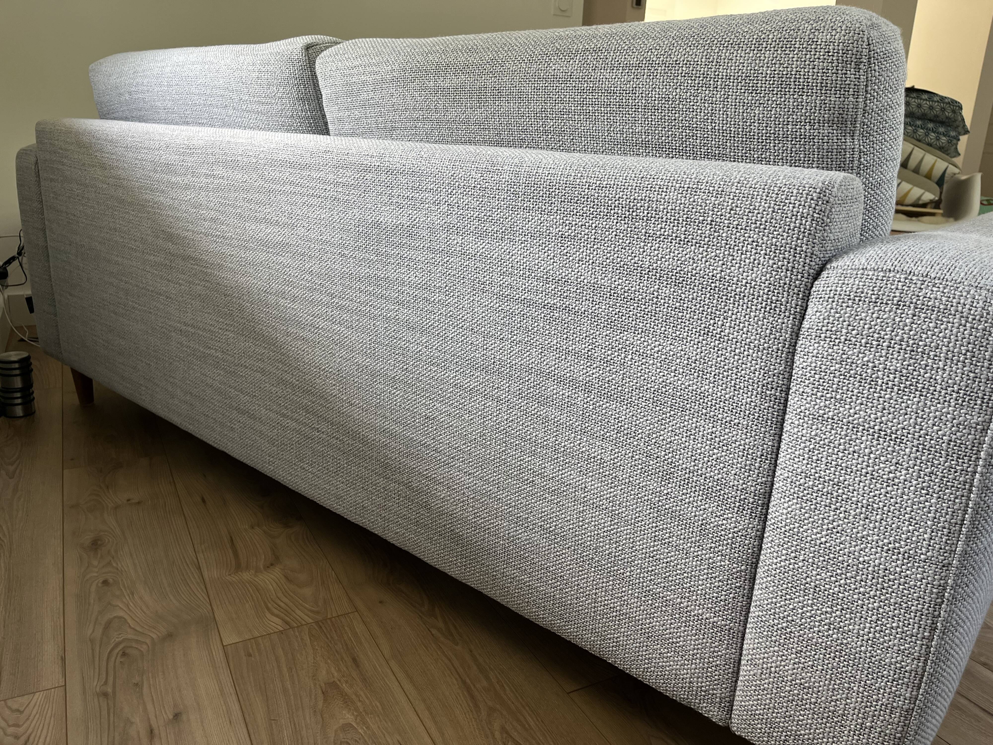 Canapé 3 places + pouf