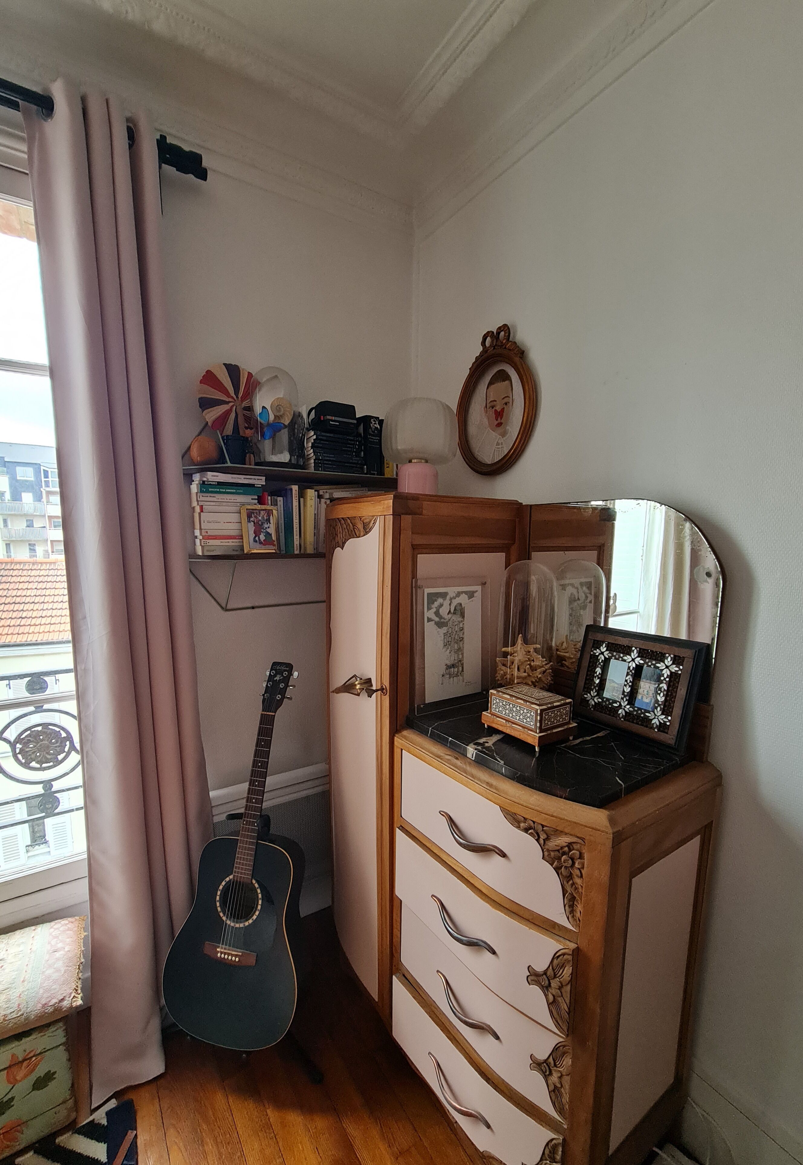 Commode wardrobe art deco pink