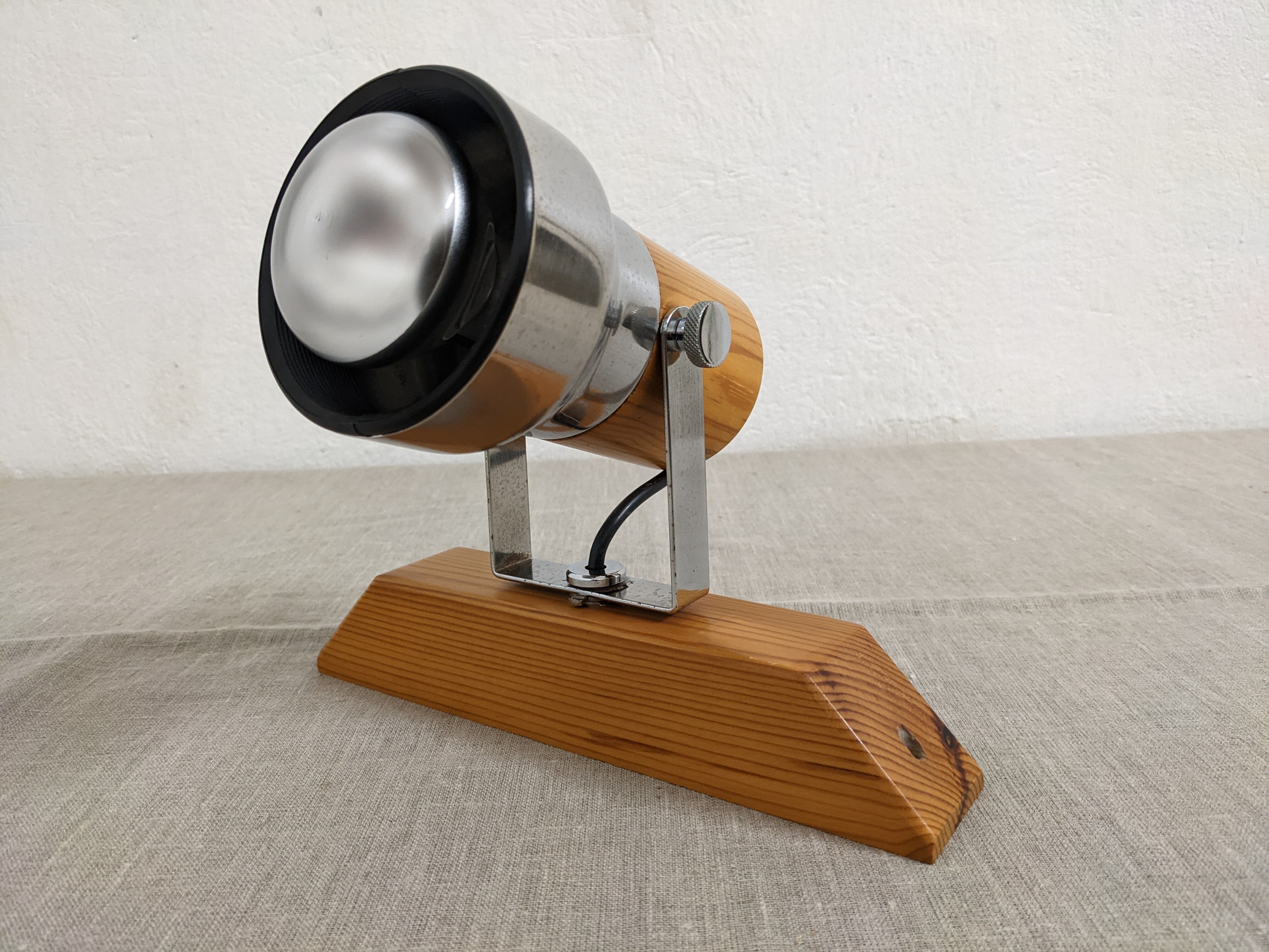 Pitchpin spot wall lamp from the 70s/80s