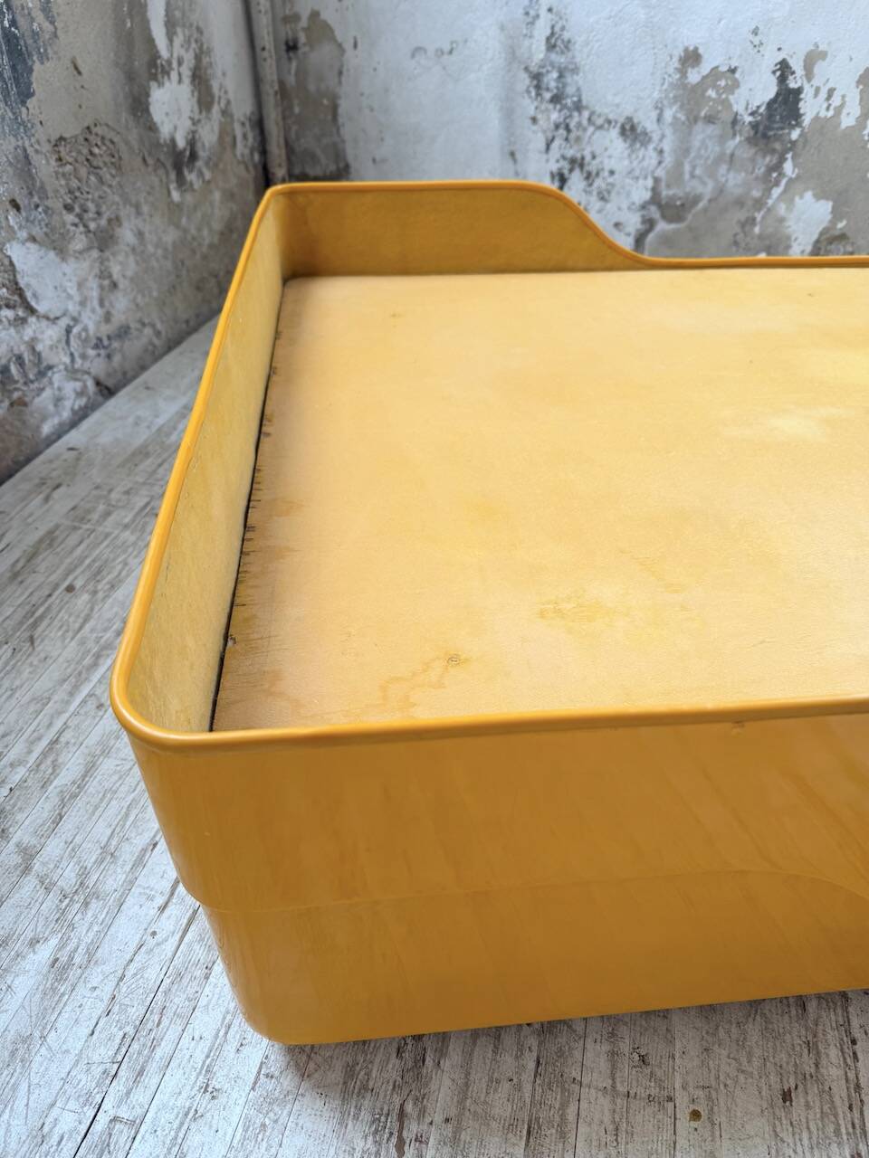 Ozoo single bed by Marc Berthier for Roche Bobois, 1967